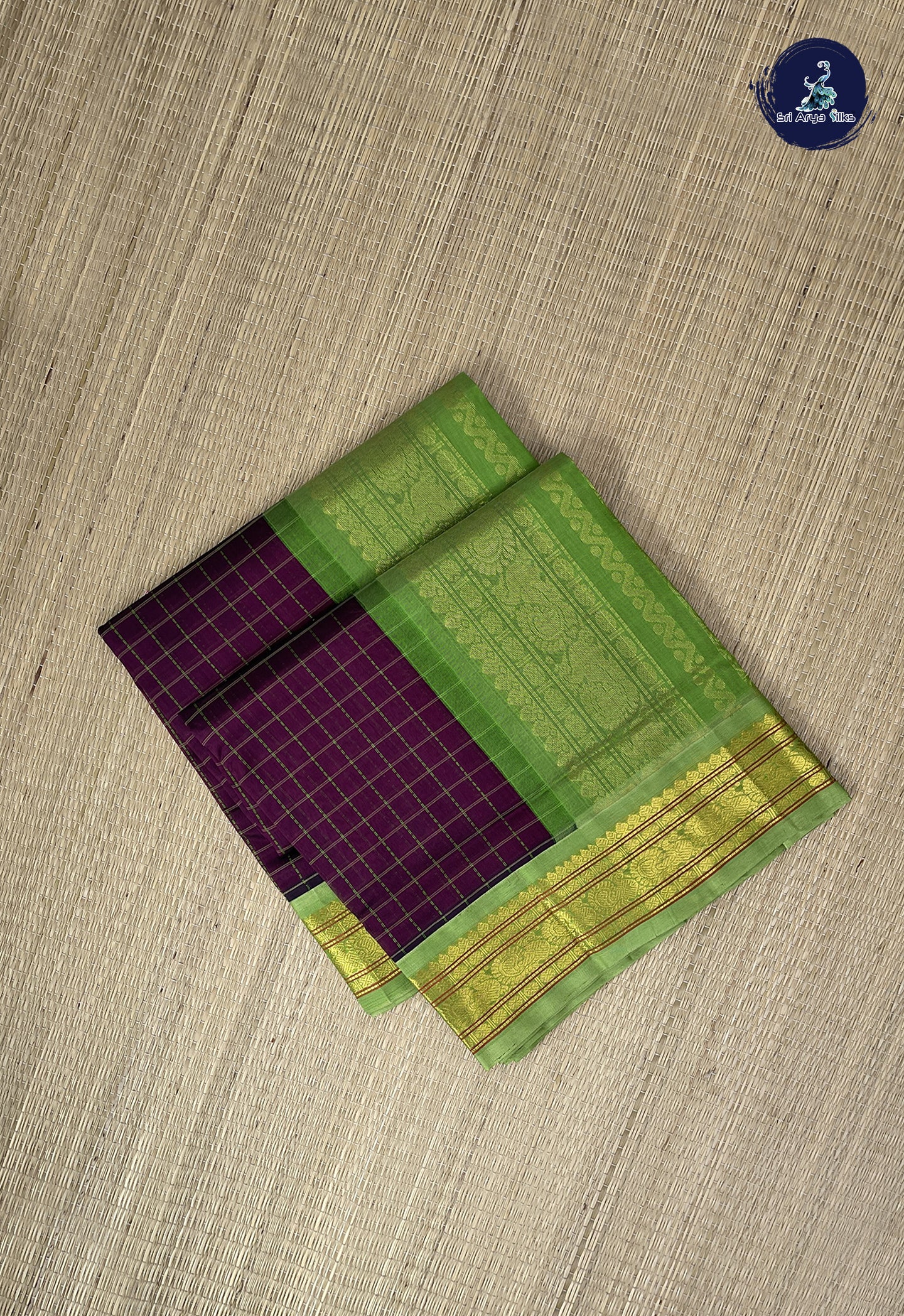 Dual Tone Brown Checked Saree With Checked Pattern