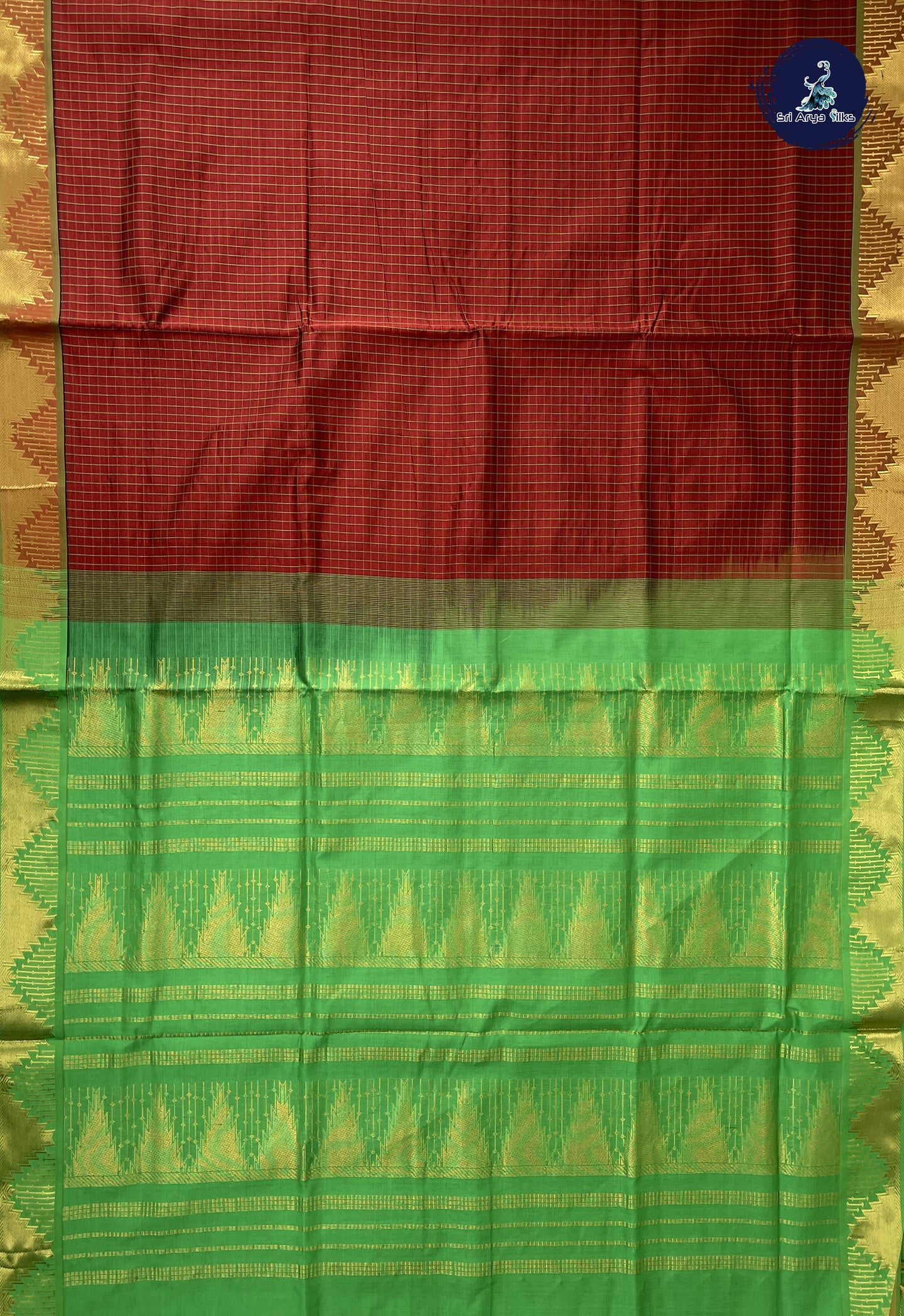 Maroon Checked Saree With Checked Pattern