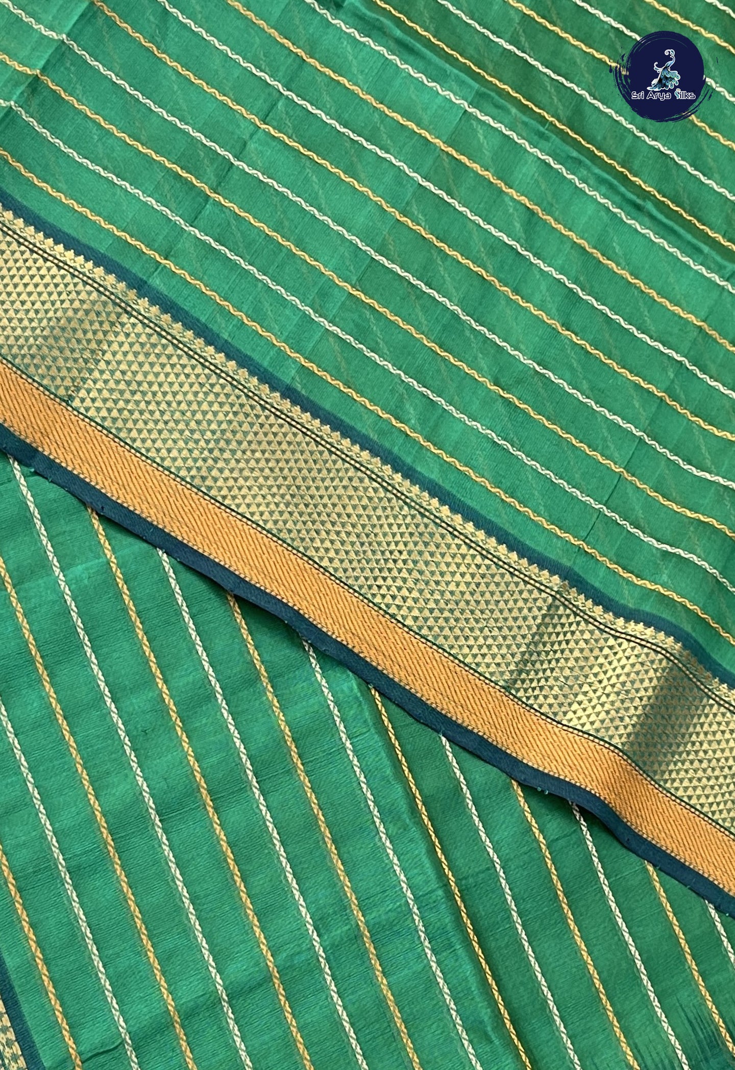Green Bridal Silk Cotton Saree With Veldhari Stripes Pattern
