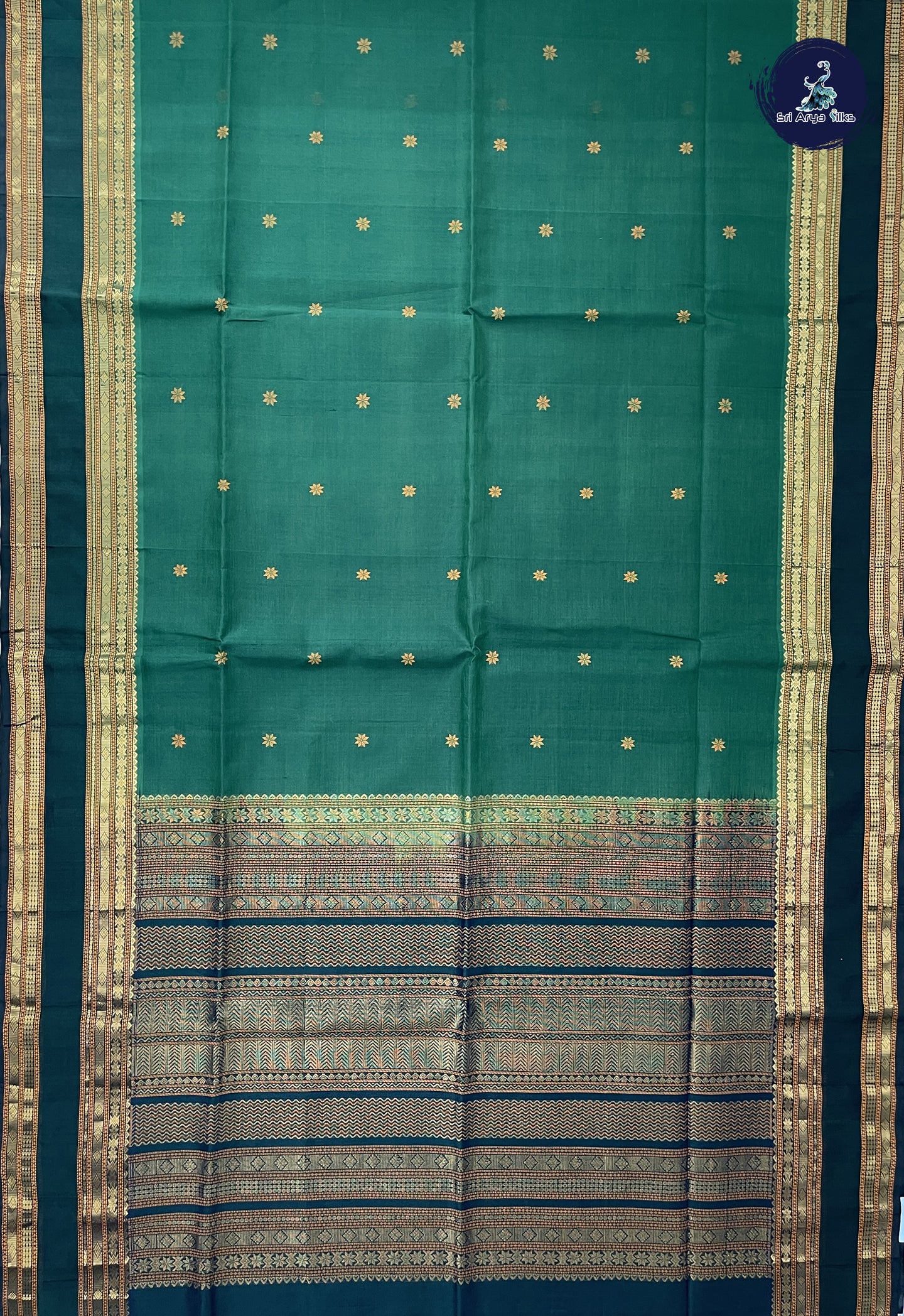 Dark Green Bridal Silk Cotton Saree With Buttas Pattern