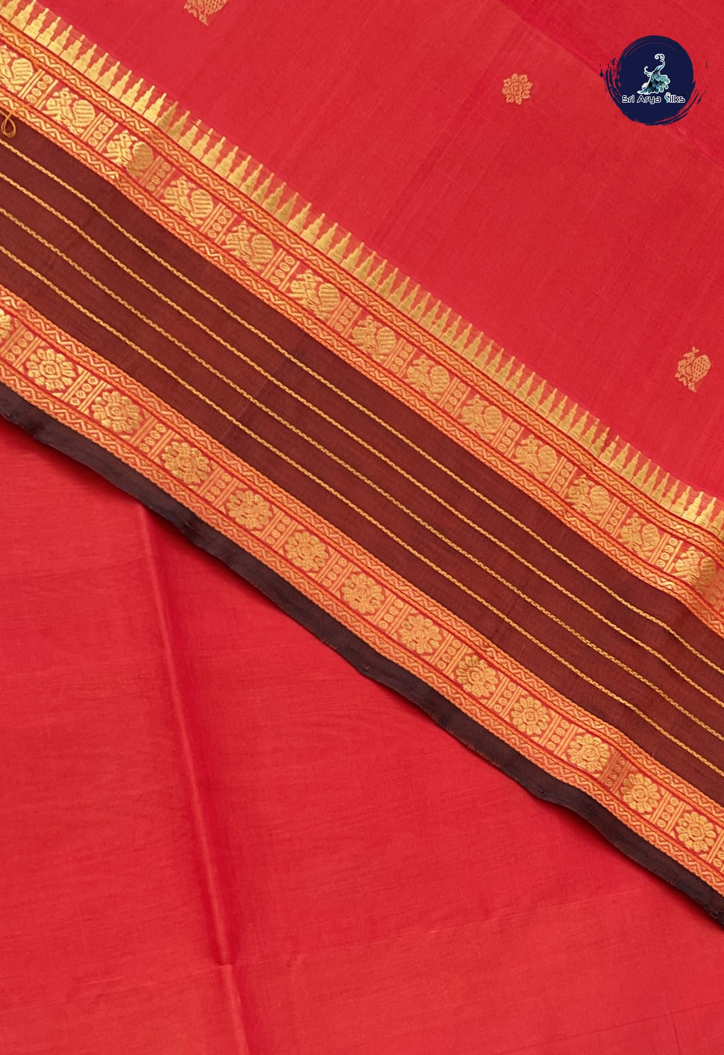 Red Bridal Silk Cotton Saree With Buttas Pattern