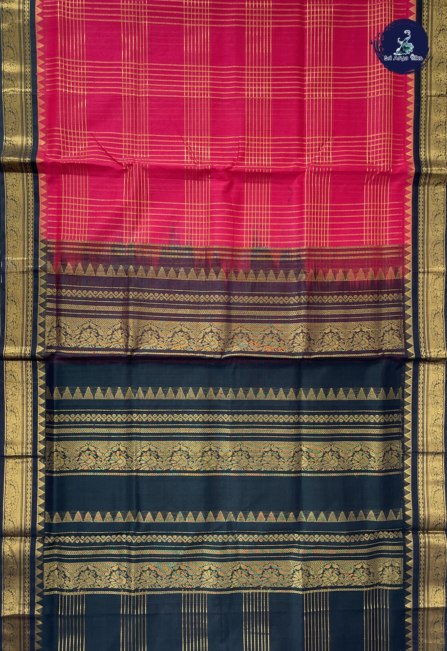 Reddish Pink Checked Saree With Zari Checked Pattern
