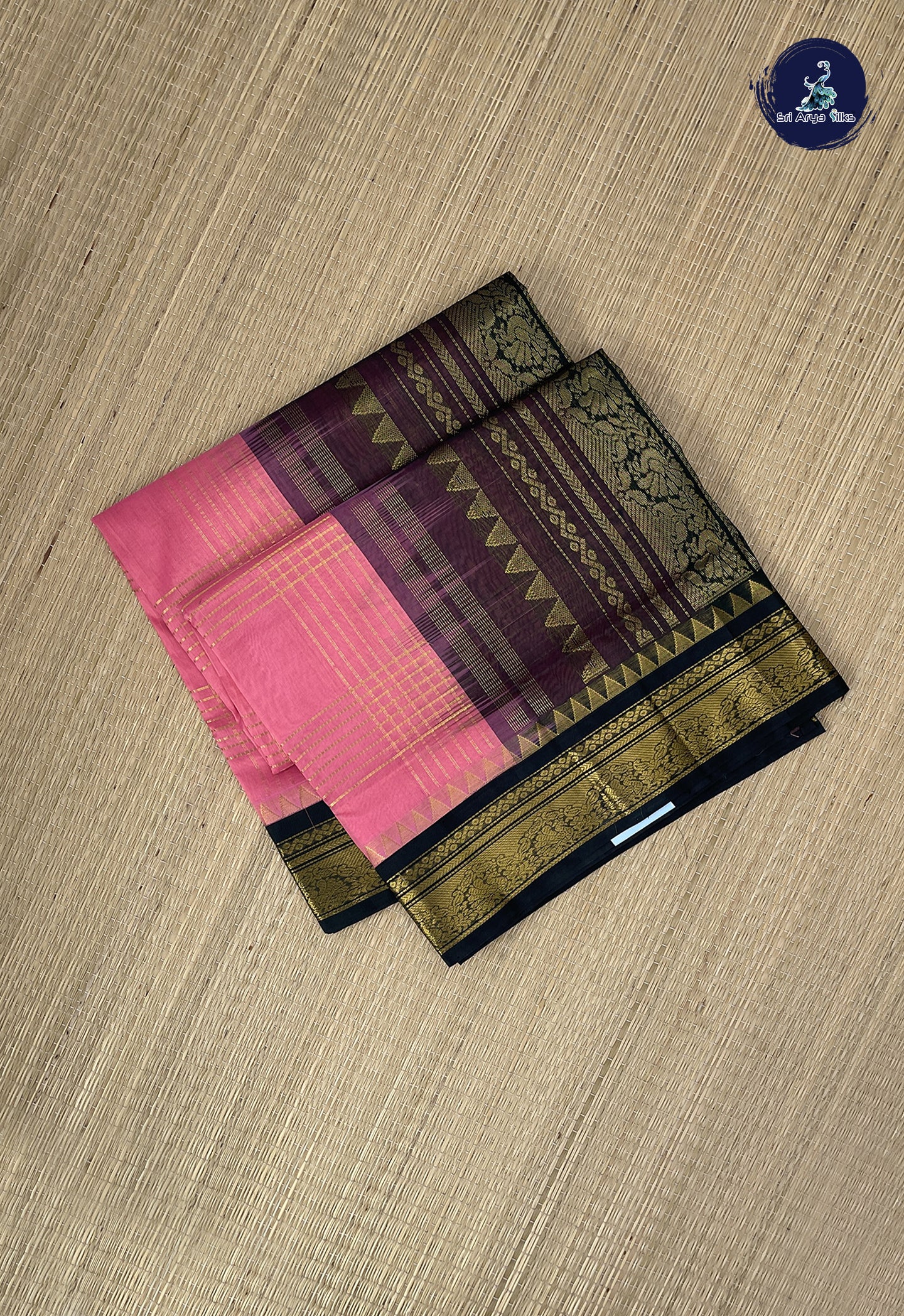 Light Pink Checked Saree With Zari Checked Pattern