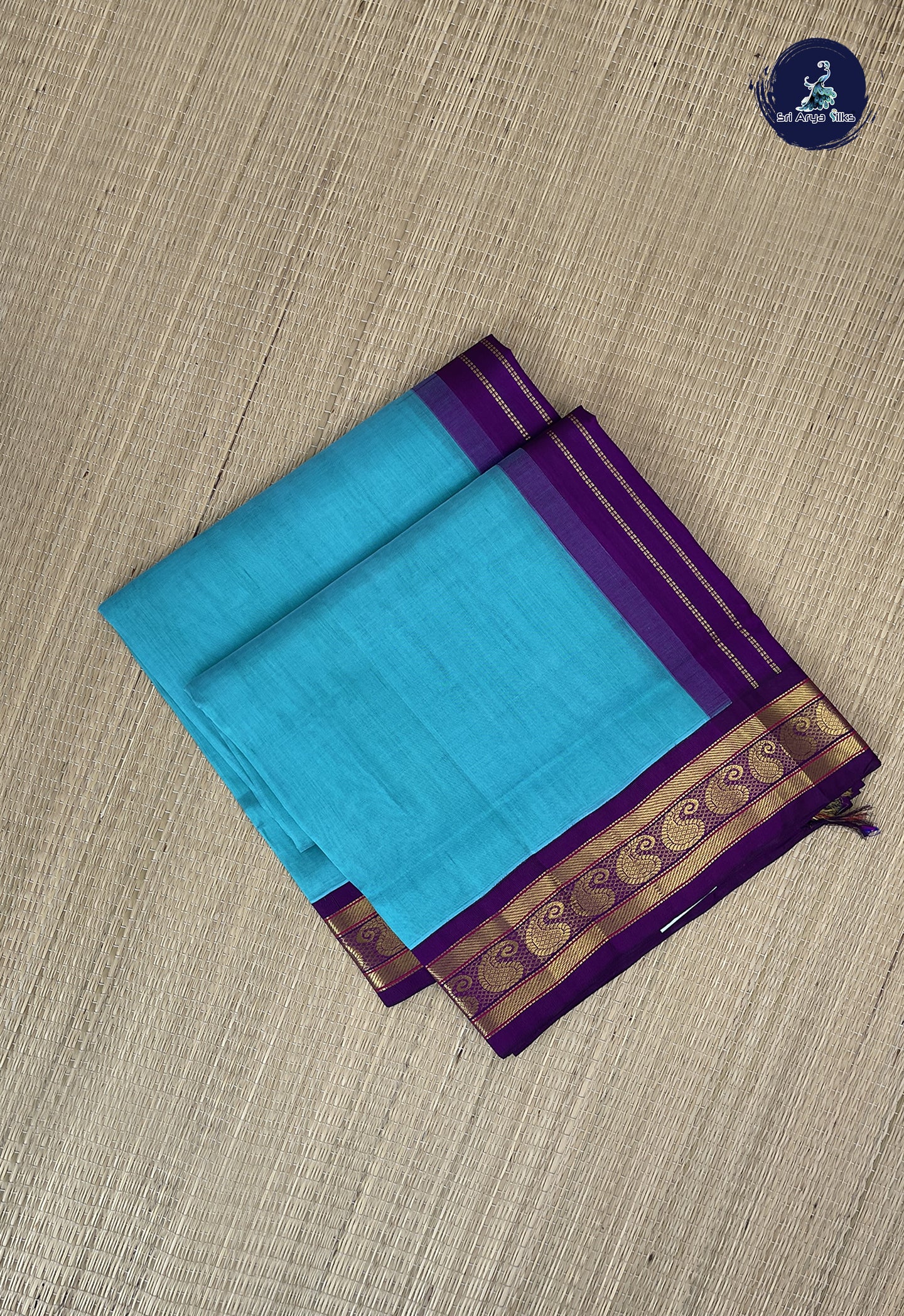 Blue Korvai Silk Cotton Saree With Plain Pattern