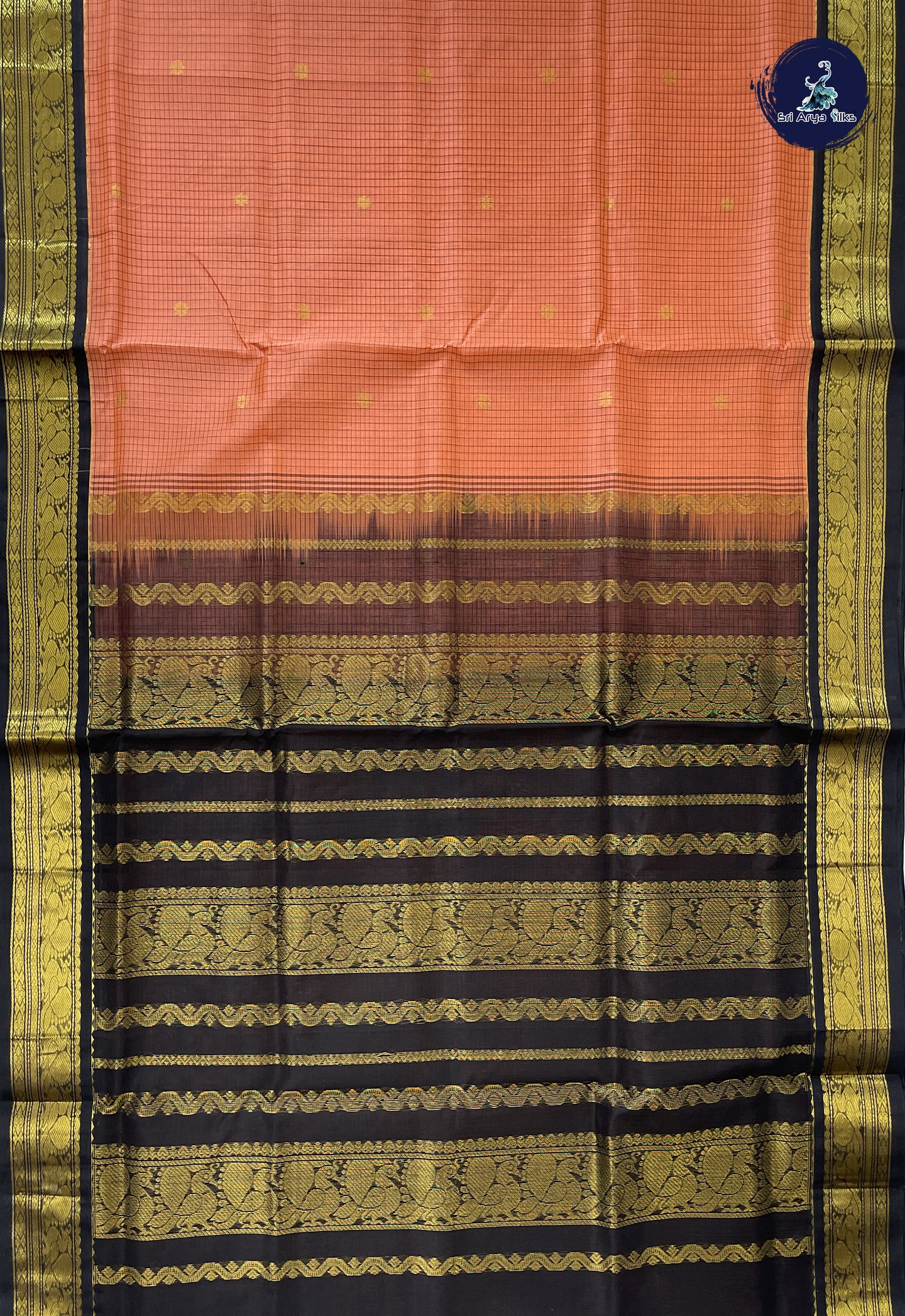 Peach Checked Saree With Zari Checked Pattern