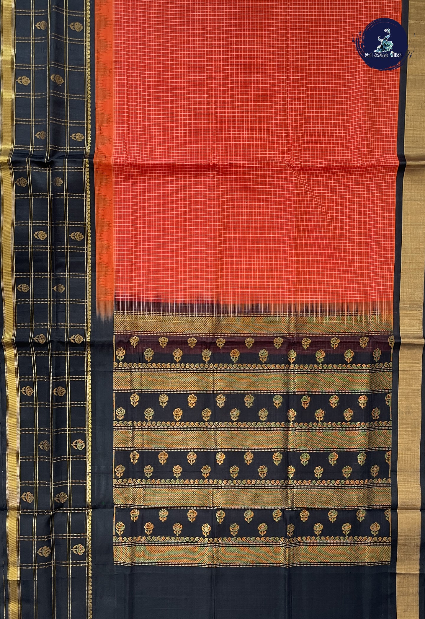 Reddish Orange Checked Saree With Checked Pattern
