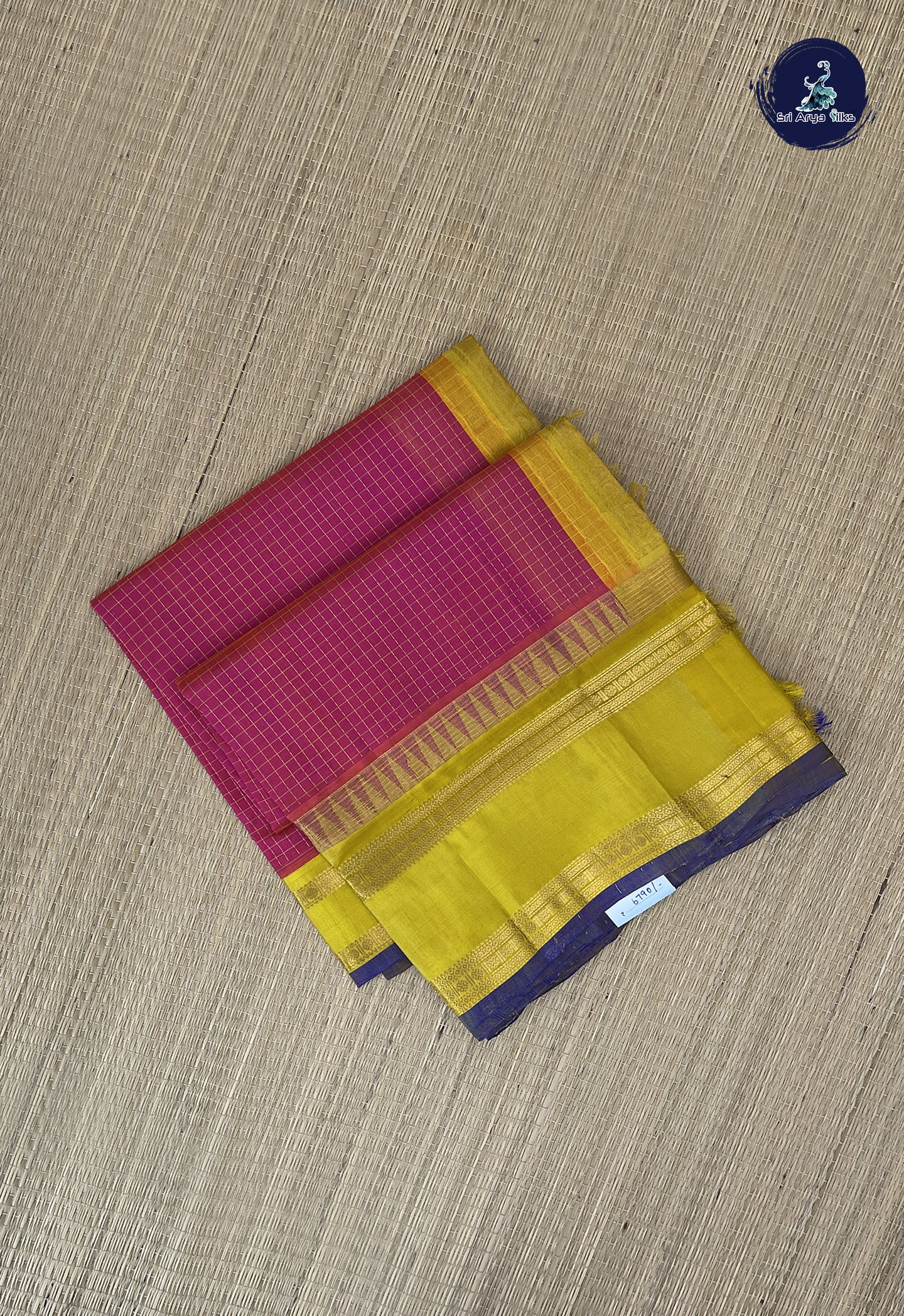 Dual Tone Pink Checked Saree With Checked Pattern