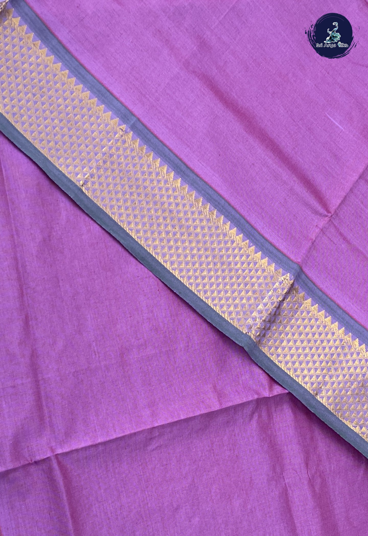 Lavender Kanchi Semi Silk Cotton Saree With Plain Pattern