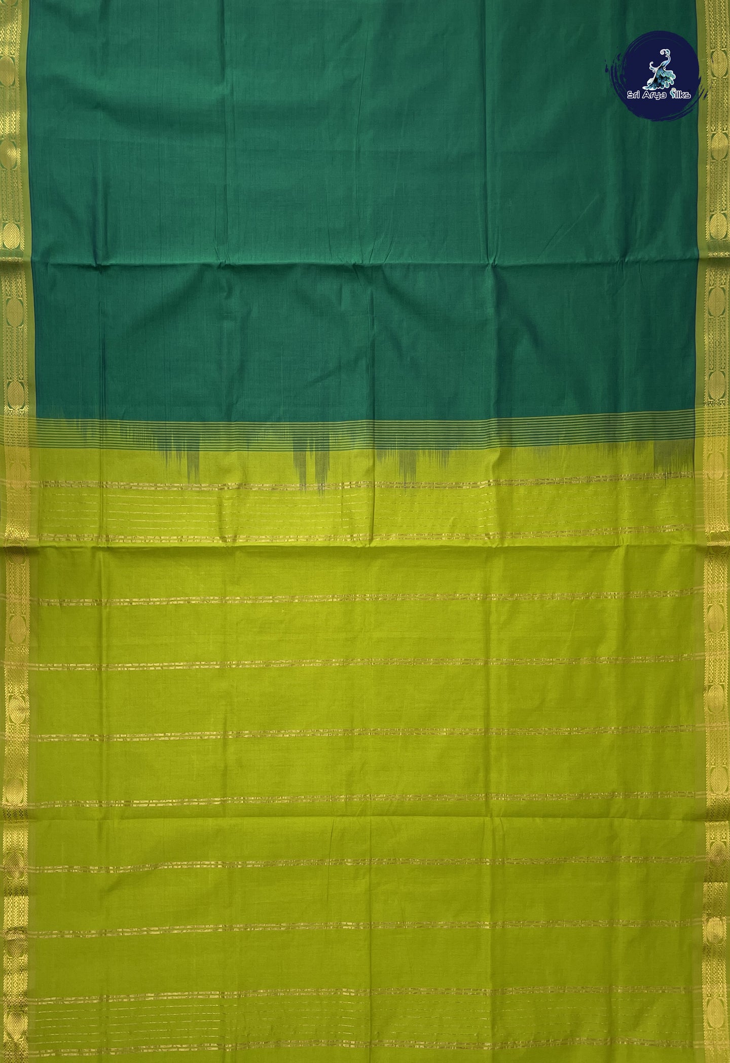 Green Kanchi Semi Silk Cotton Saree With Plain Pattern