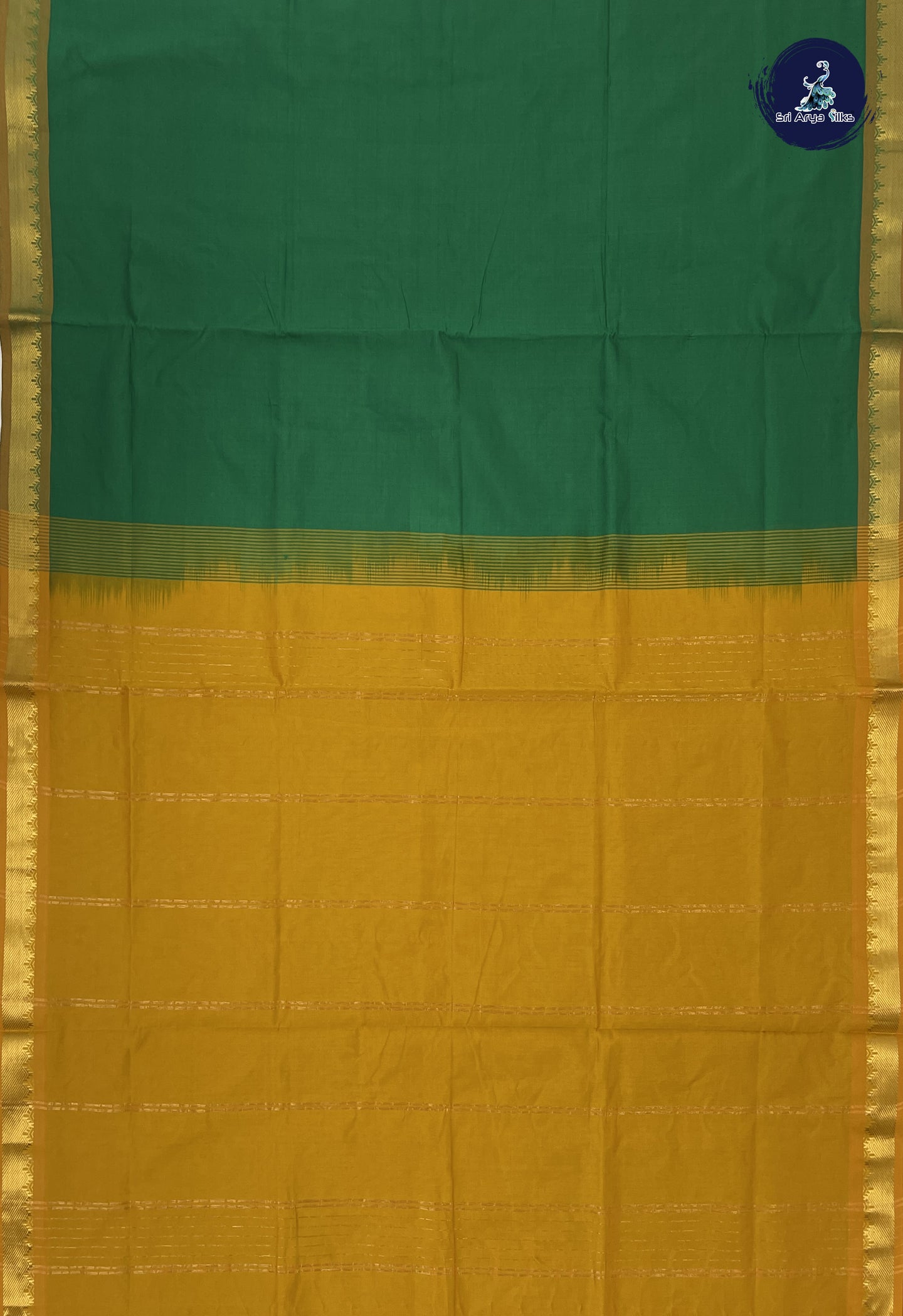 Green Kanchi Semi Silk Cotton Saree With Plain Pattern
