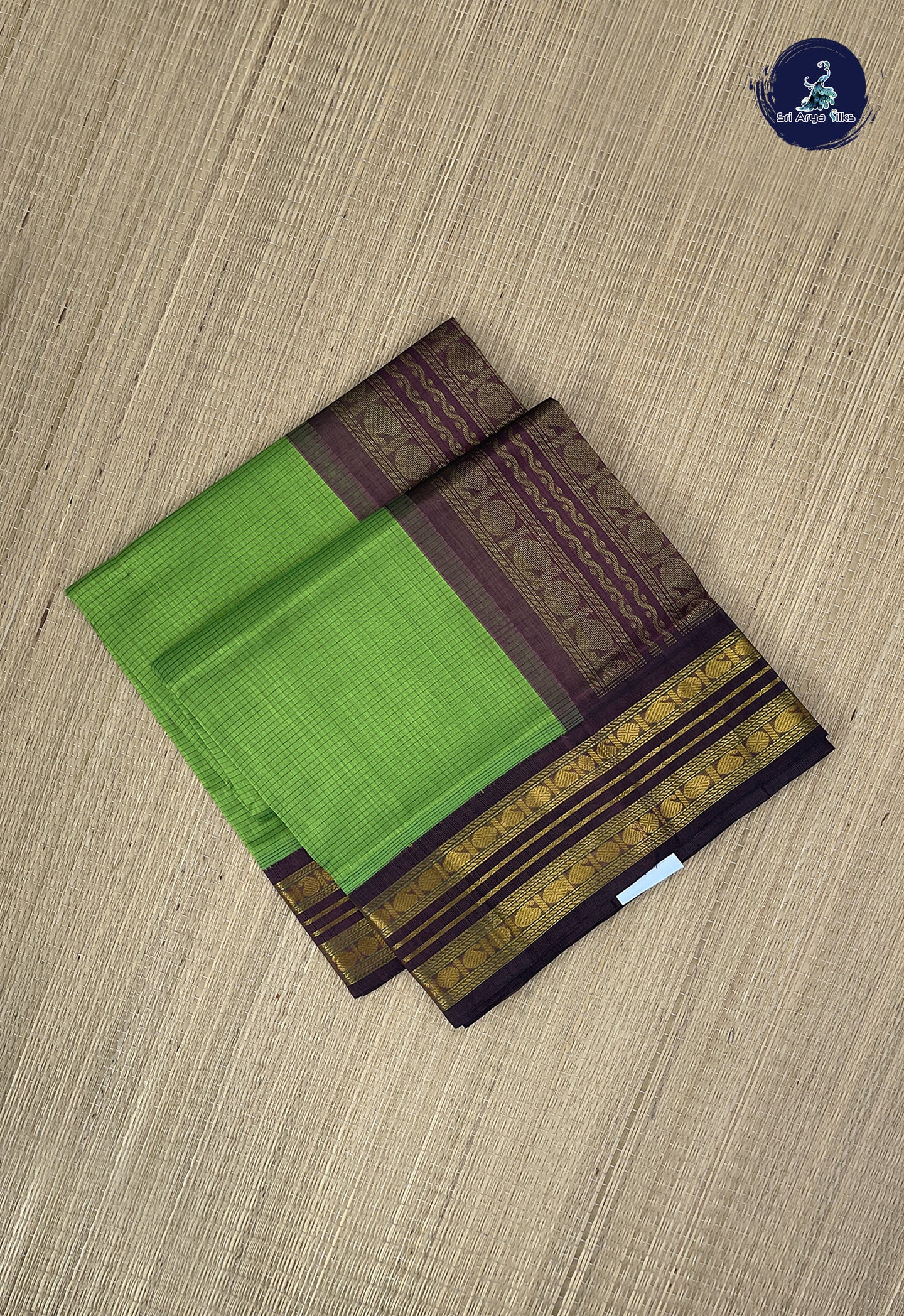 Light Green Checked Saree With Checked Pattern