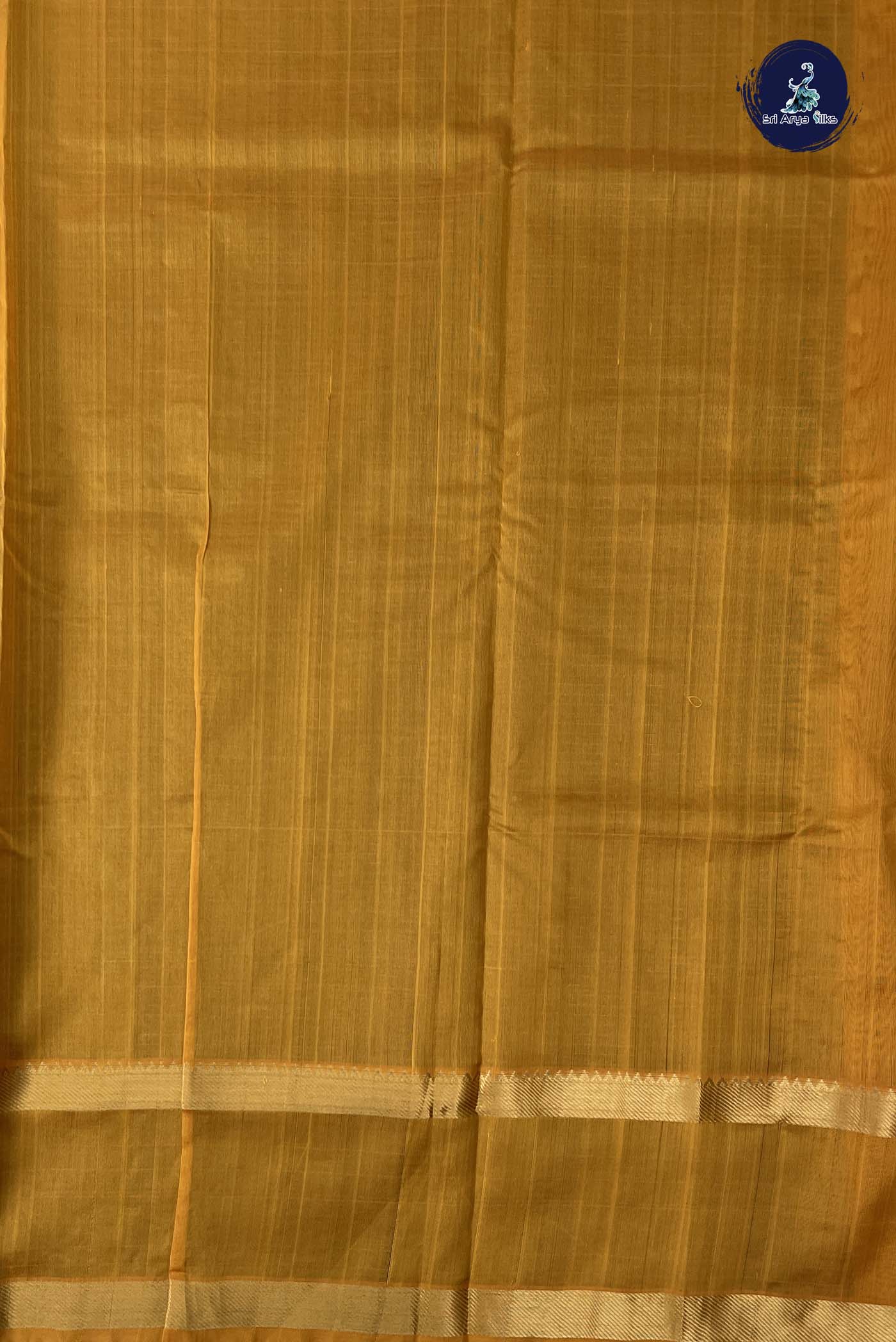 Bottle Green Checked Saree With Zari Checked Pattern