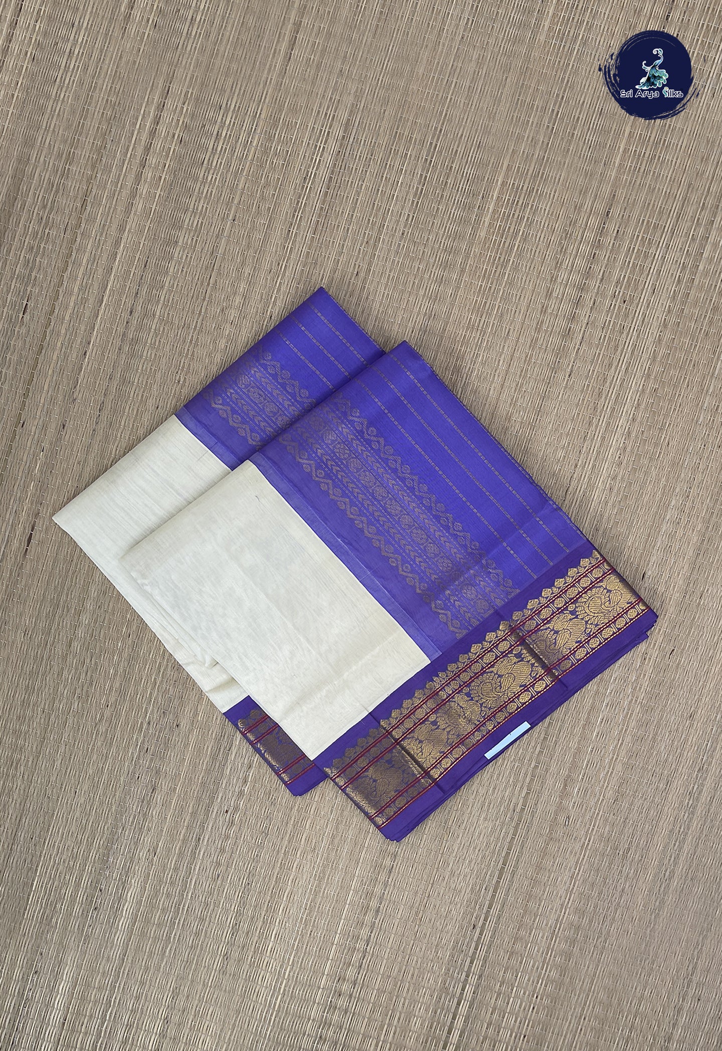 Off White Korvai Silk Cotton Saree With Plain Pattern
