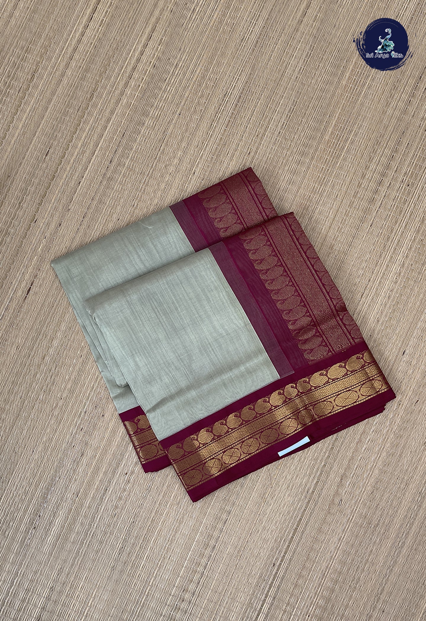 Elaichi Green Korvai Silk Cotton Saree With Plain Pattern
