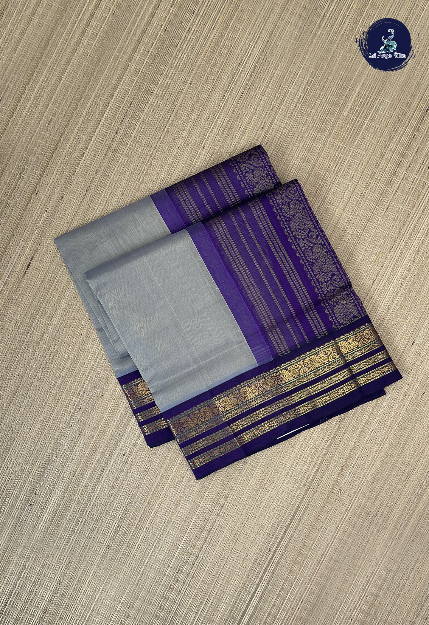 Dual Tone Grey Korvai Silk Cotton Saree With Plain Pattern