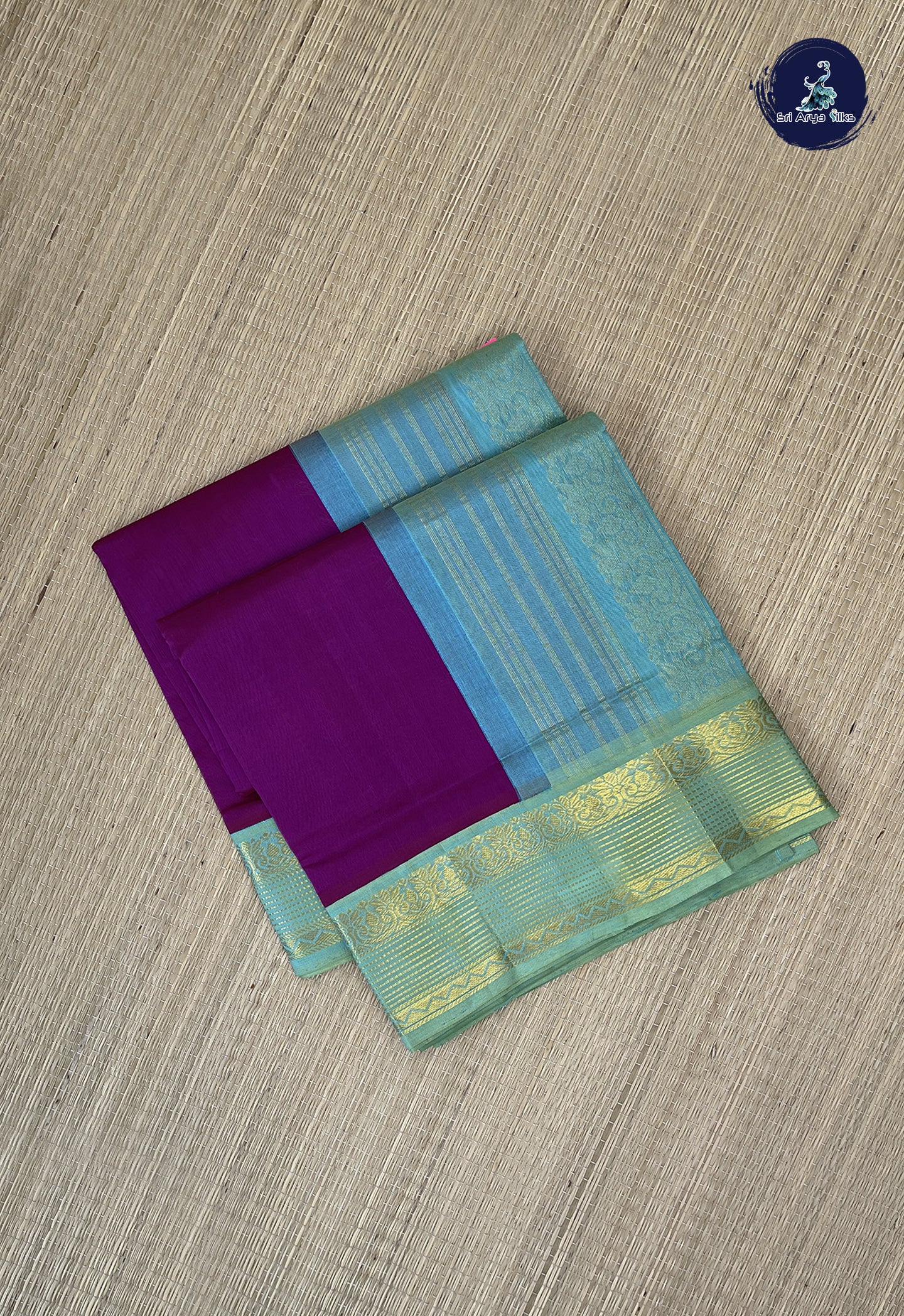 BeetRoot Shade Korvai Silk Cotton Saree With Plain Pattern