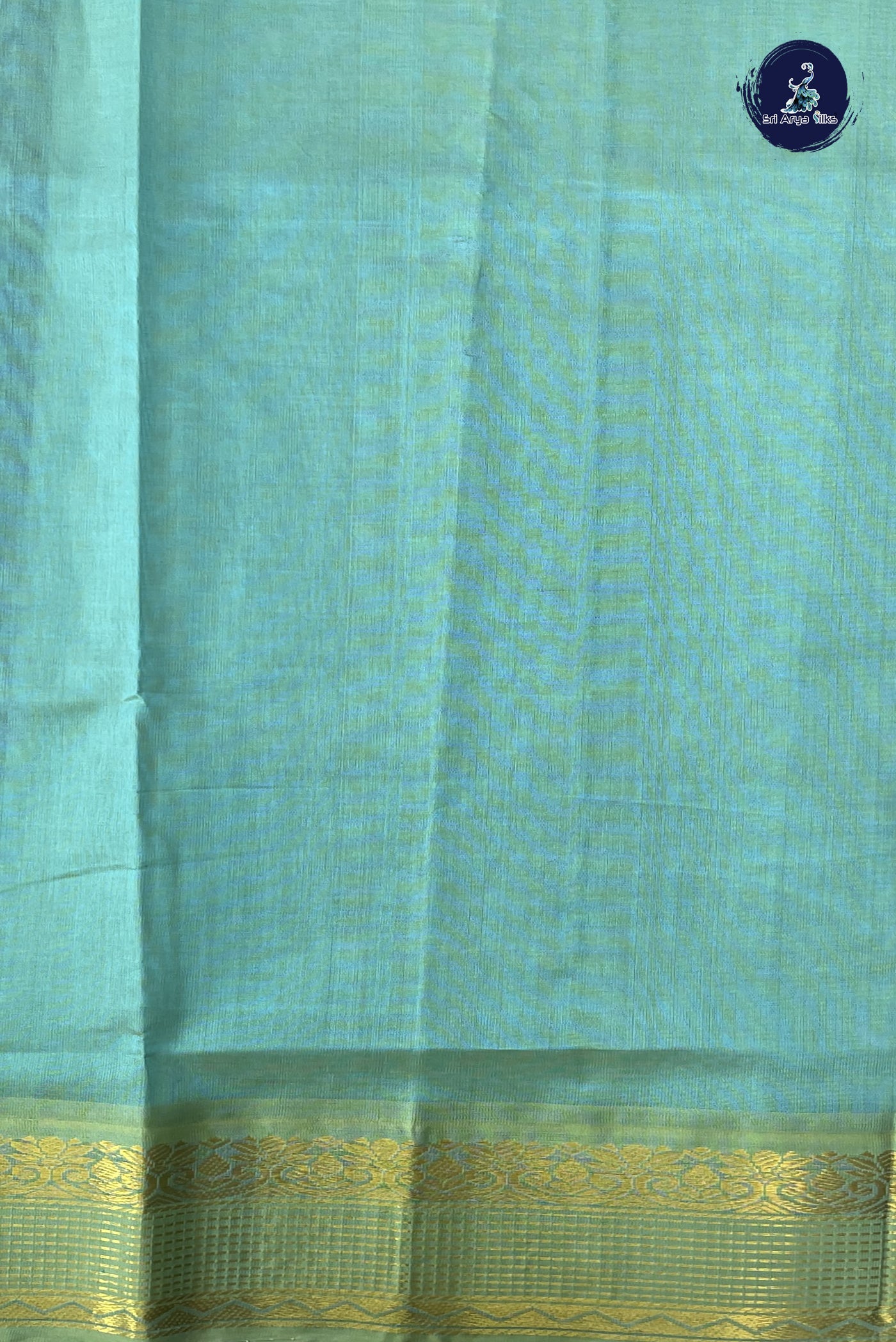 BeetRoot Shade Korvai Silk Cotton Saree With Plain Pattern