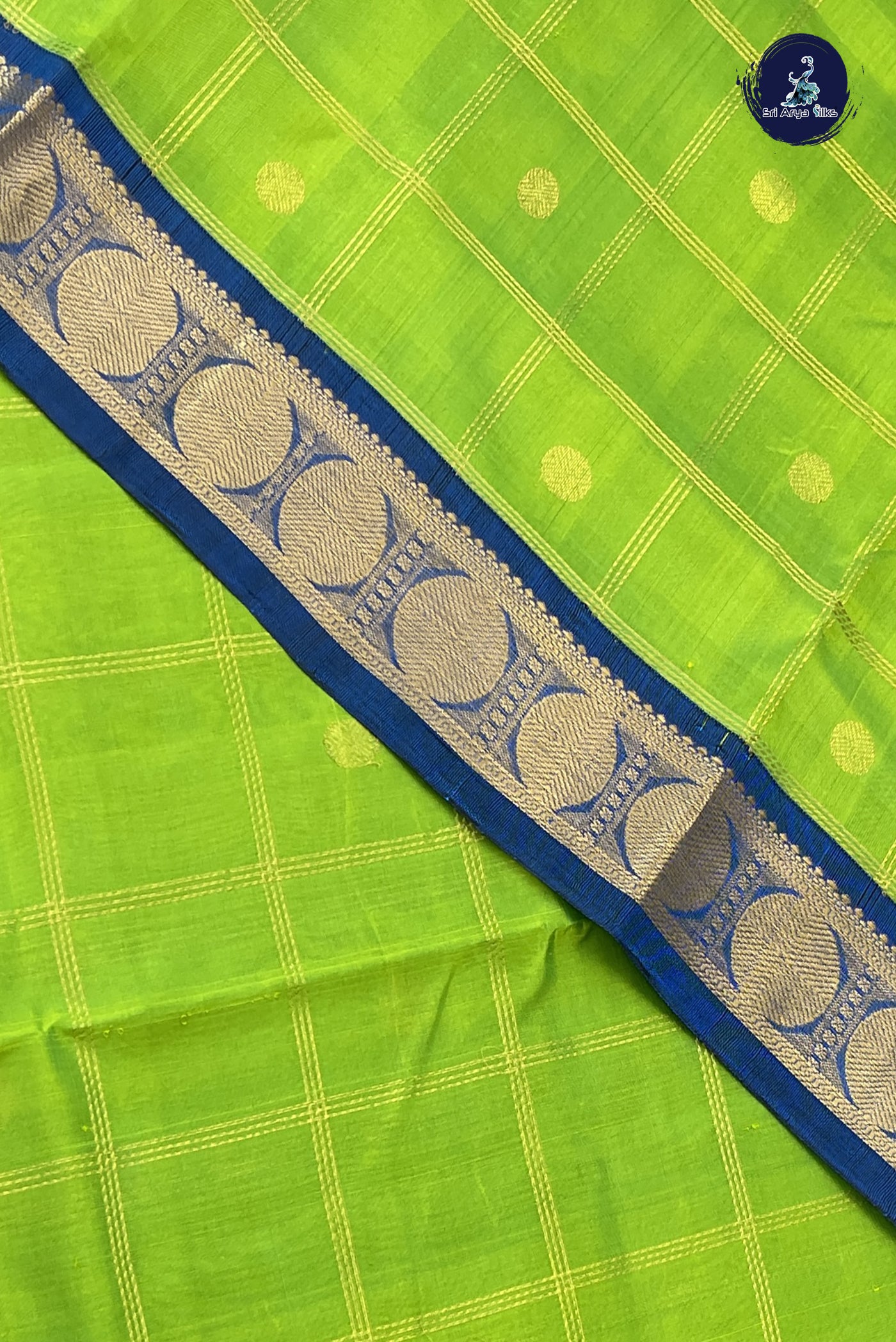 Green Checked Saree With Zari Checked Pattern
