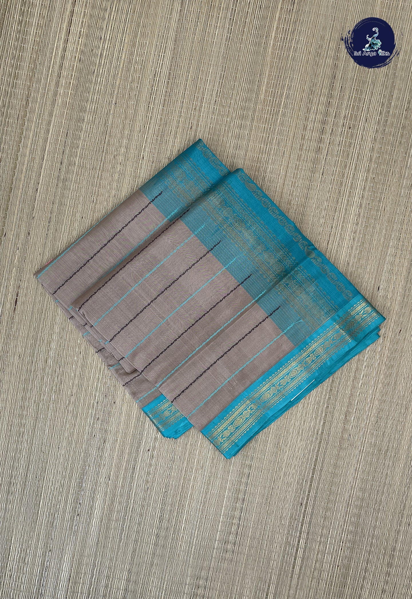 Beige Korvai Silk Cotton Saree With Veldhari Stripes Pattern