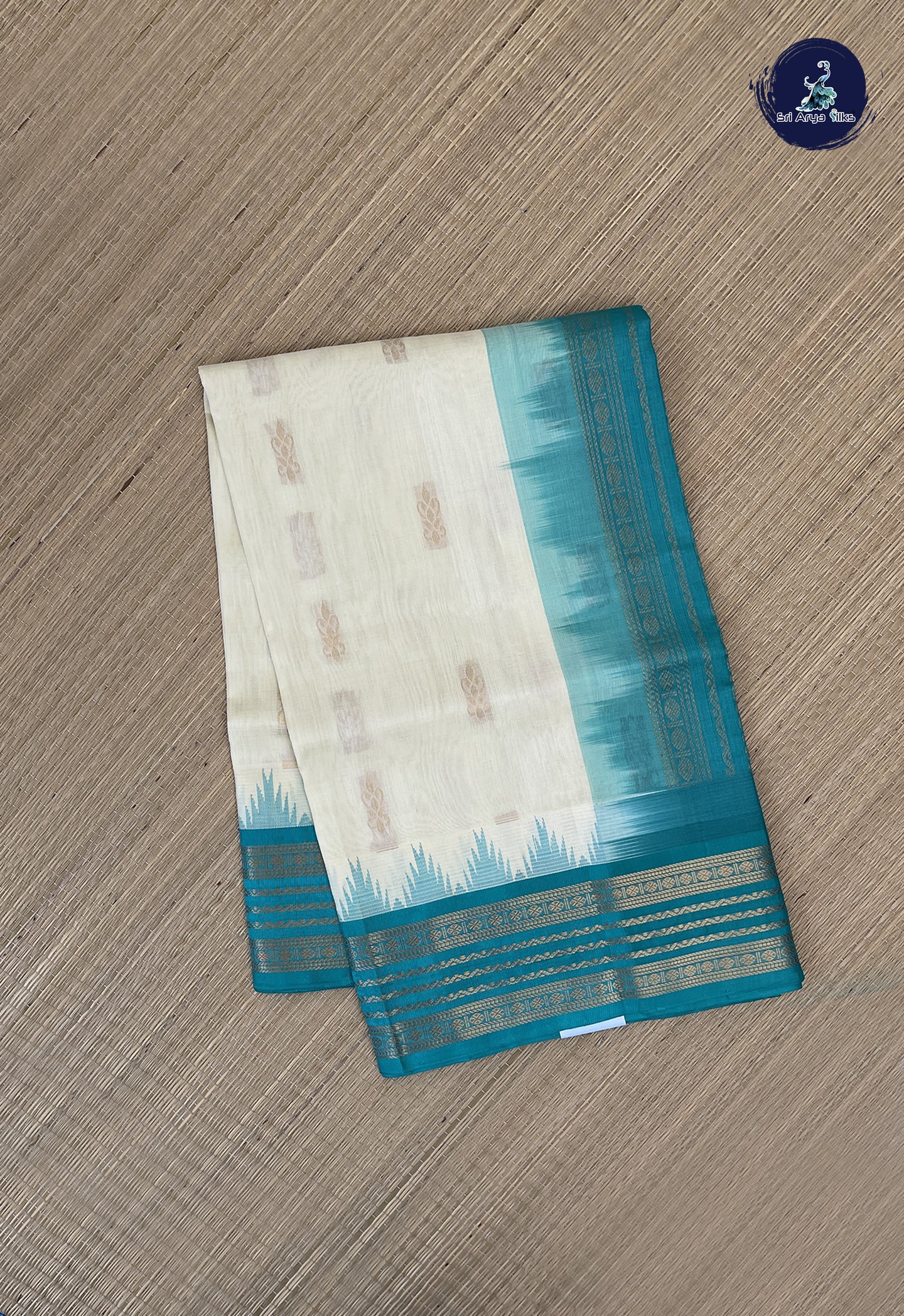 Off White Korvai Silk Cotton Saree With Zari Buttas Pattern
