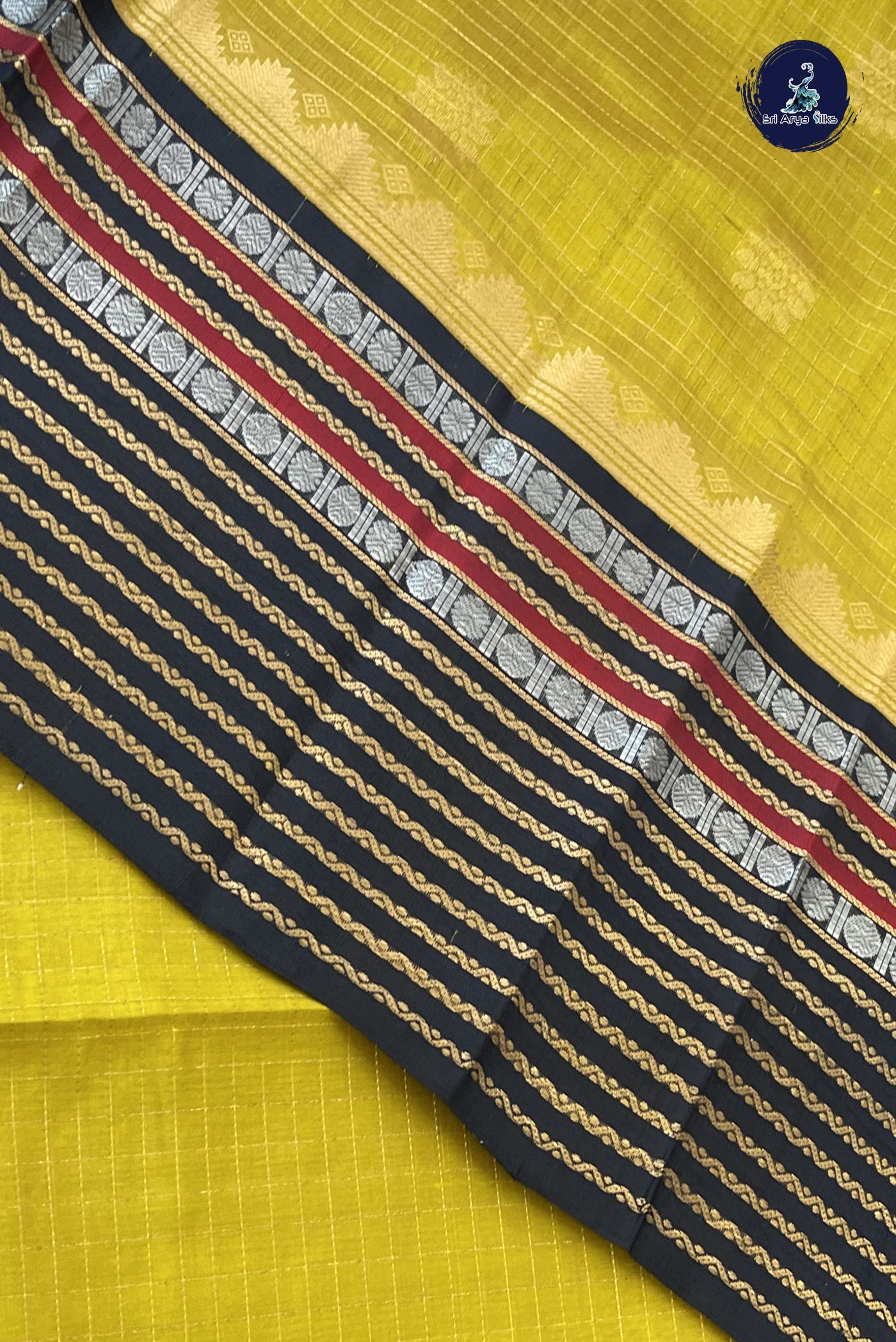 Yellow Checked Saree With Zari Checked Pattern