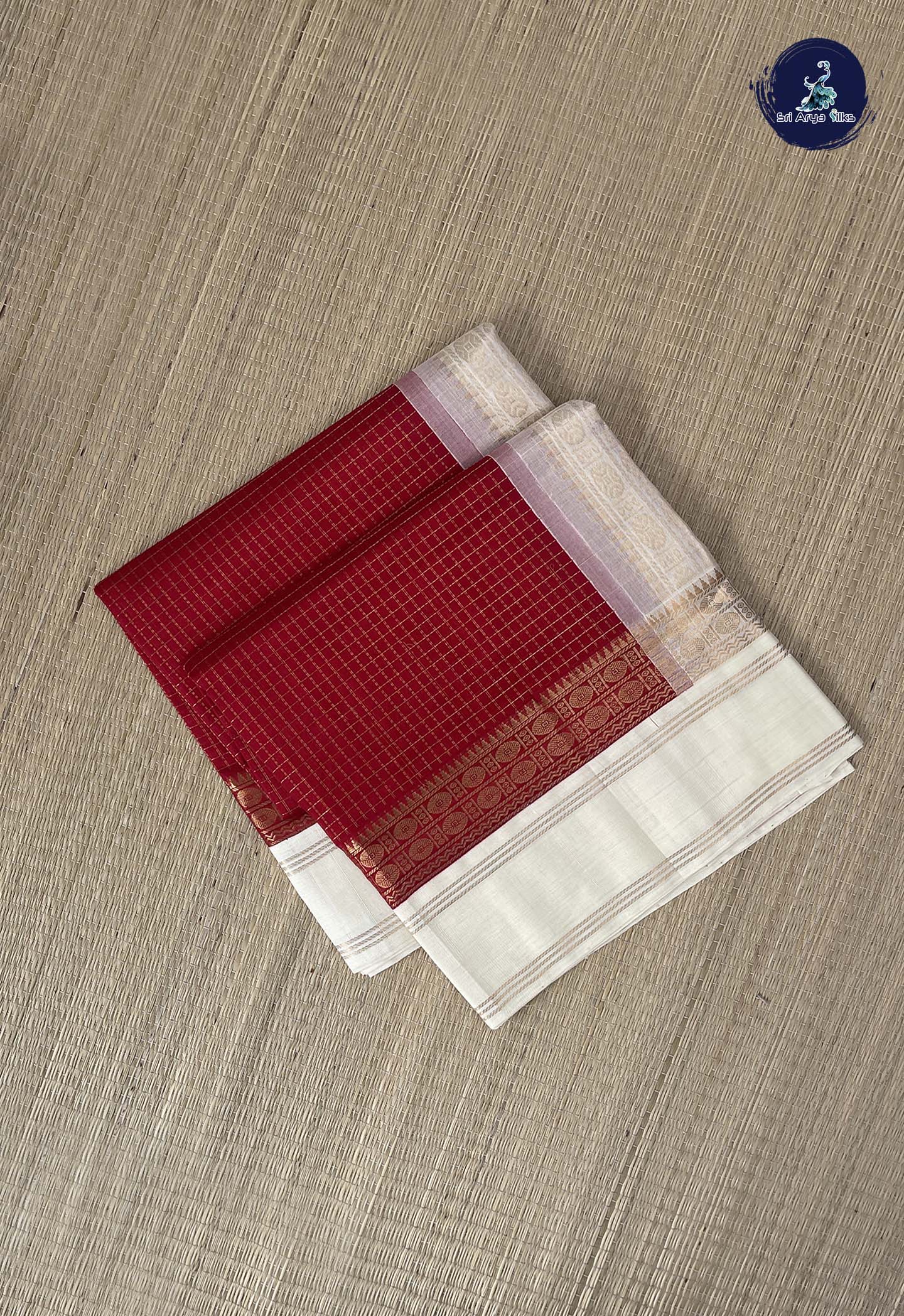 Red Checked Saree With Zari Checked Pattern