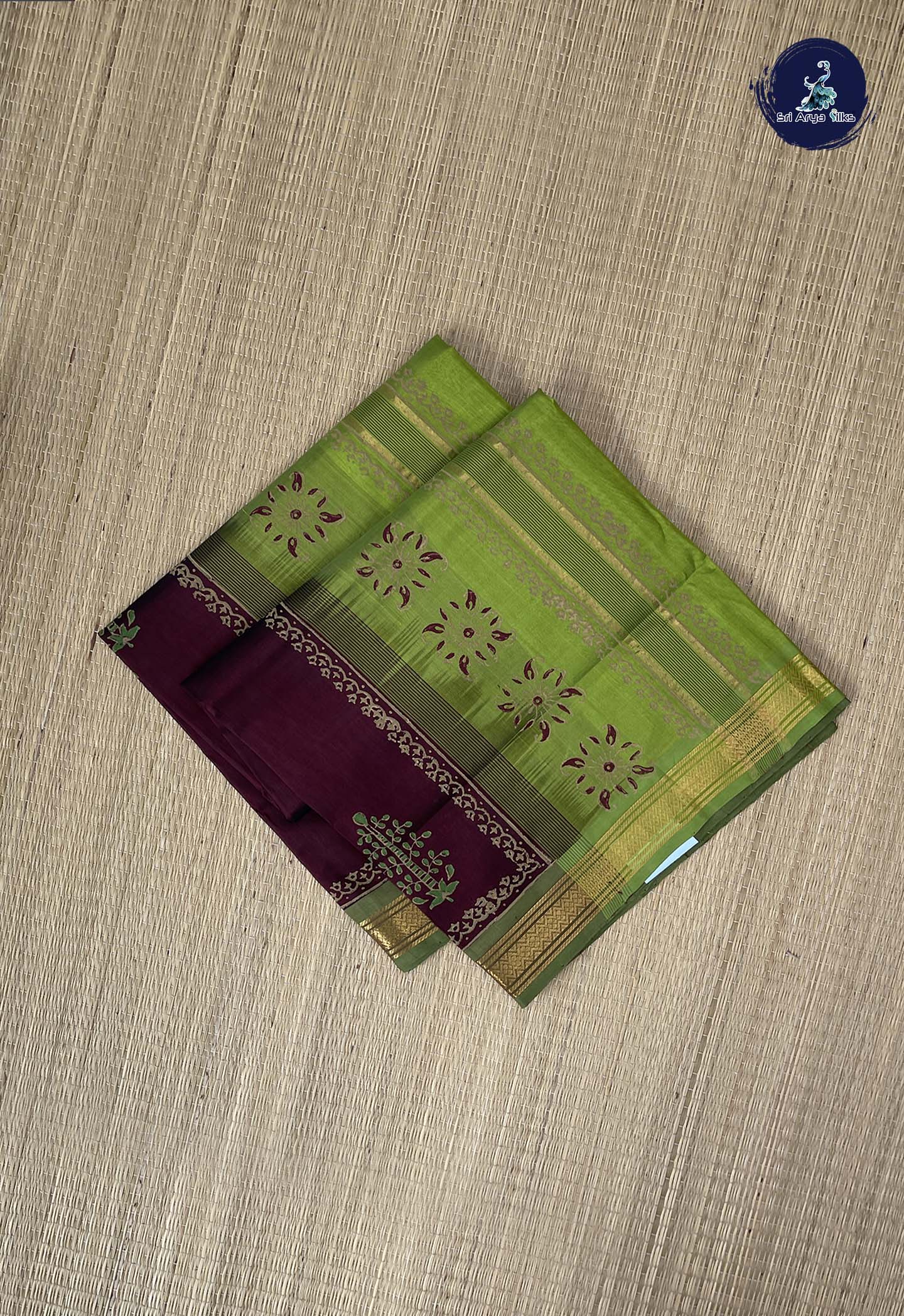 Brown Simple Silk Cotton Saree With Printed Pattern