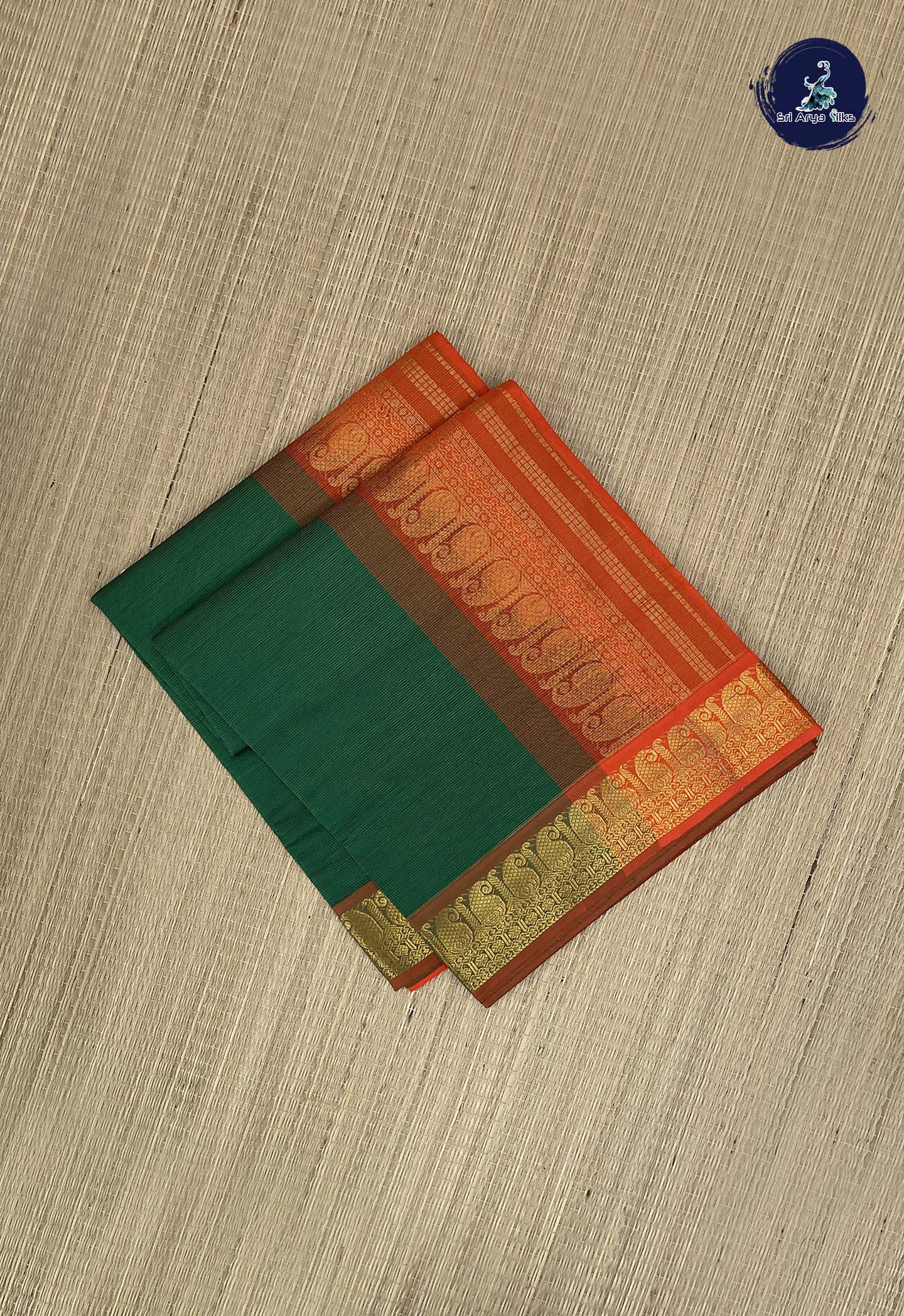 Dark Green Vaira Oosi Silk Cotton Saree With Vaira Oosi Pattern