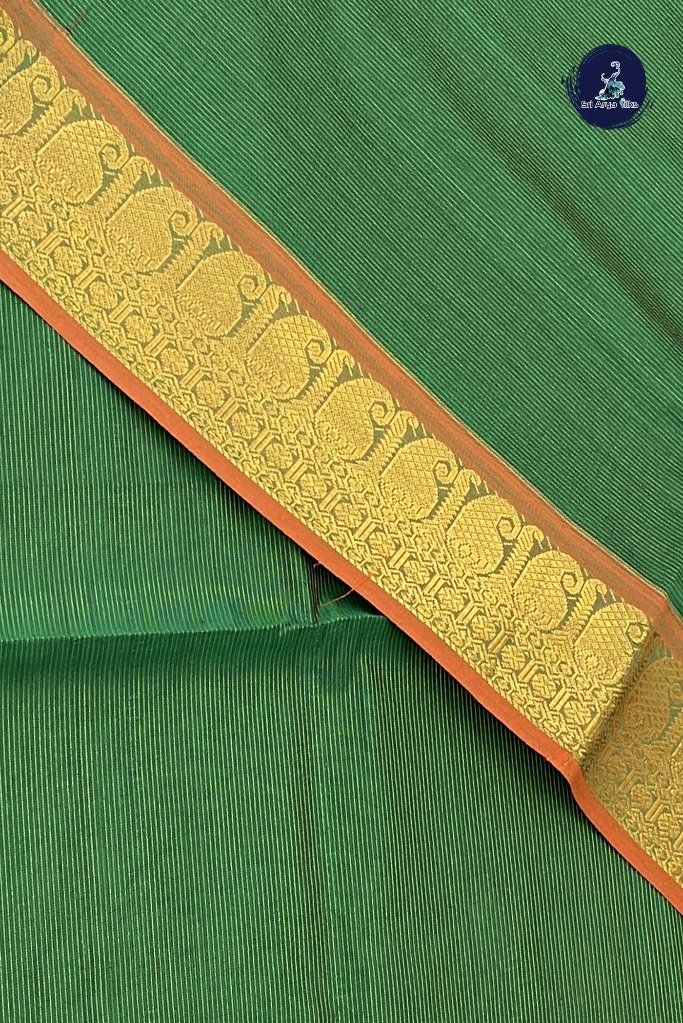 Dark Green Vaira Oosi Silk Cotton Saree With Vaira Oosi Pattern