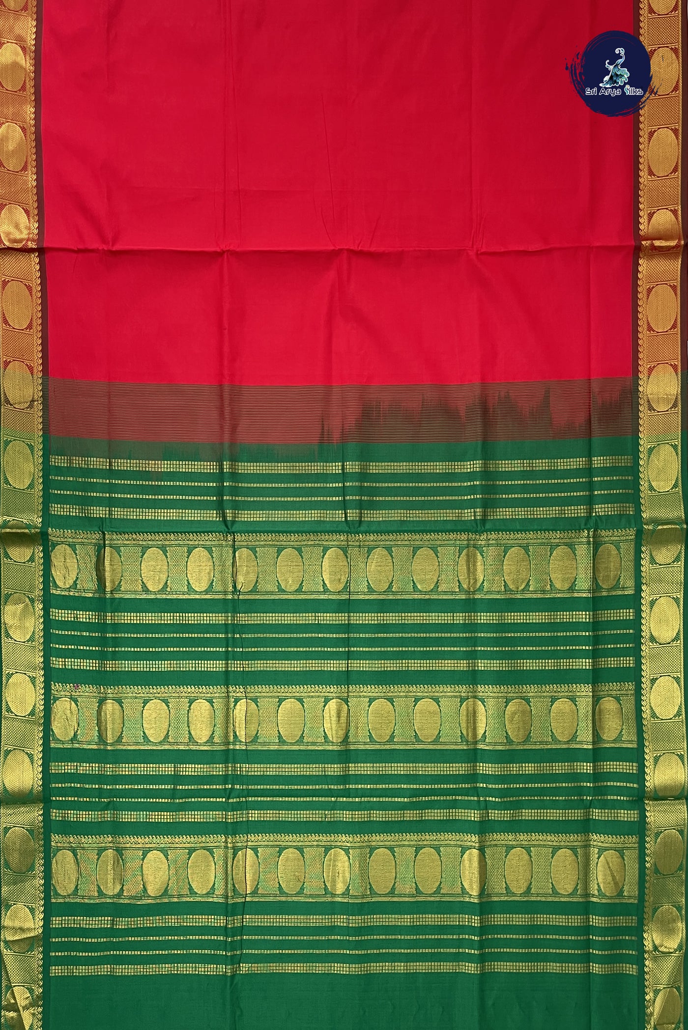Red Kanchi Semi Silk Cotton Saree With Plain Pattern