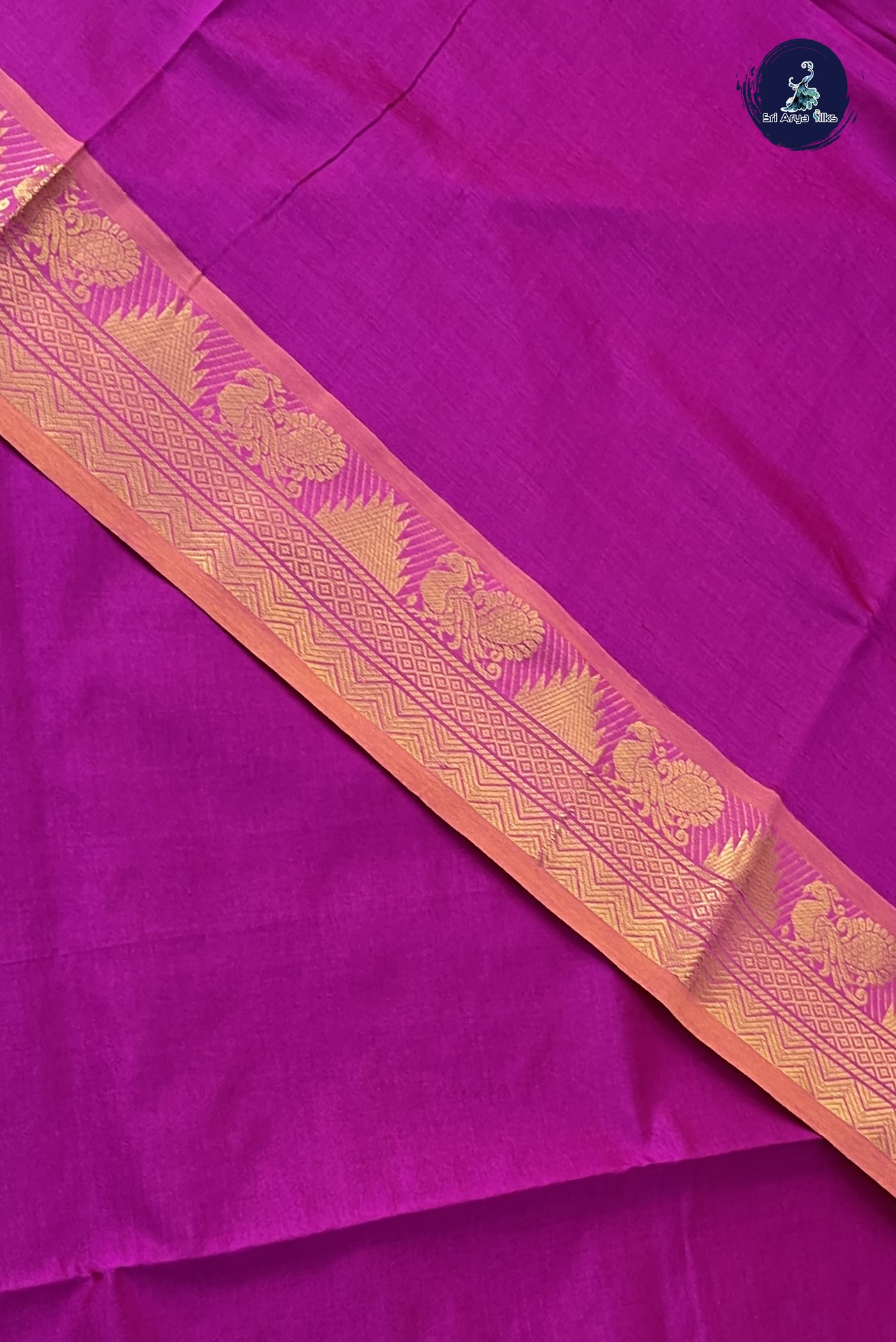 Vadamalli Kanchi Semi Silk Cotton Saree With Plain Pattern