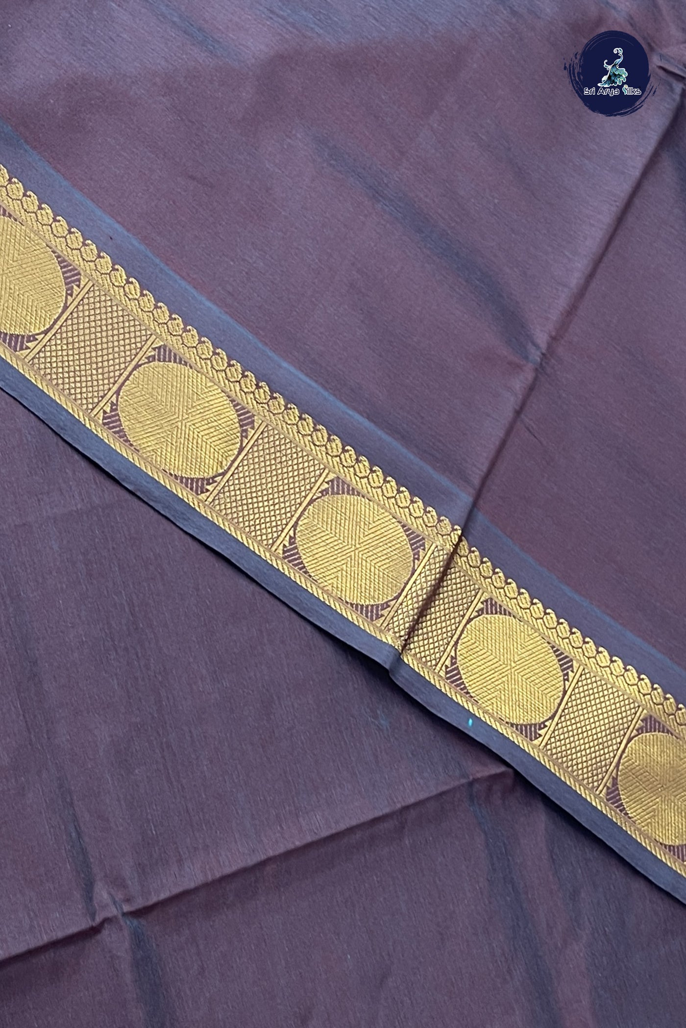 Dual Tone Brown Kanchi Semi Silk Cotton Saree With Plain Pattern