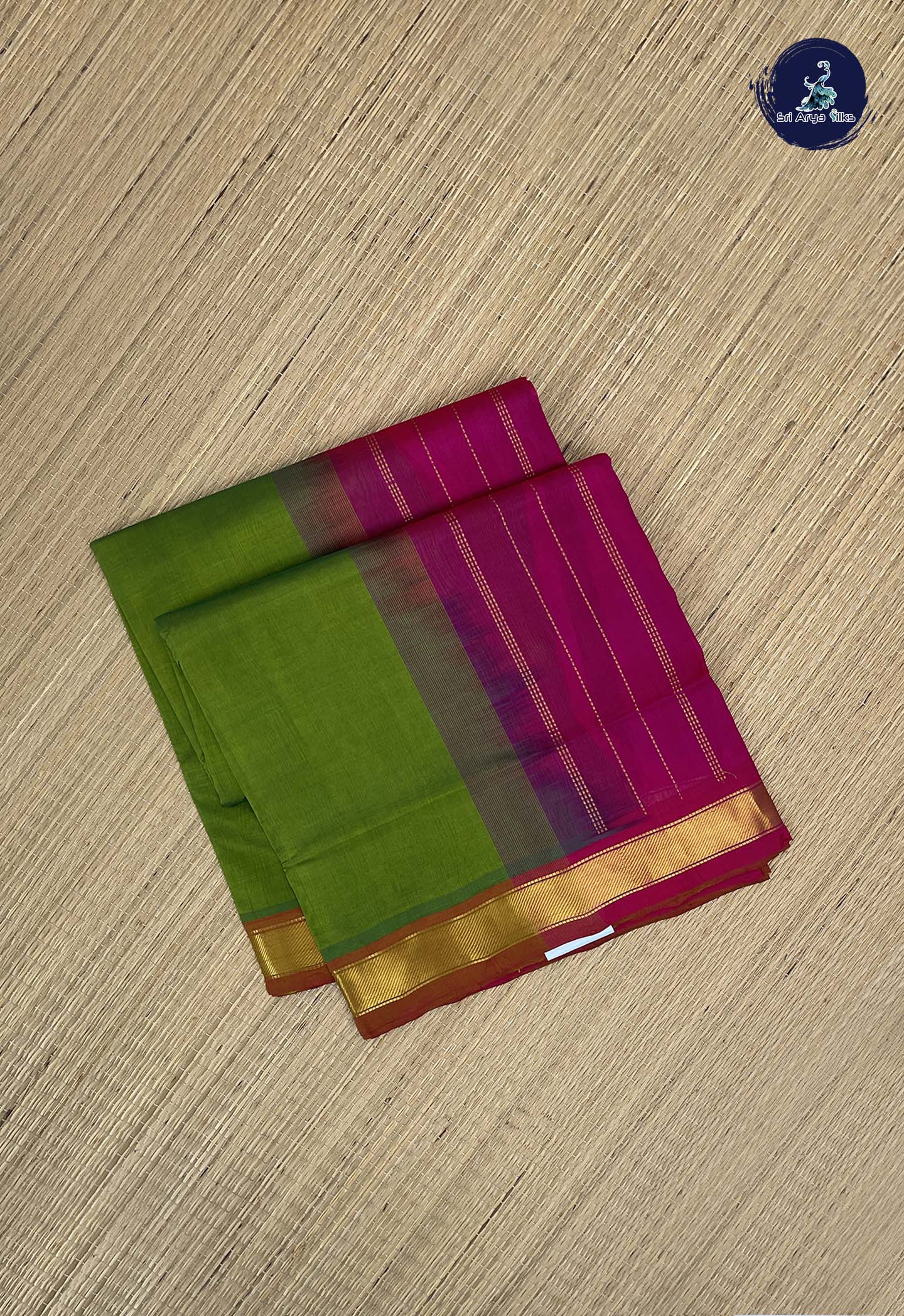 Light Green Simple Silk Cotton Saree With Plain Pattern