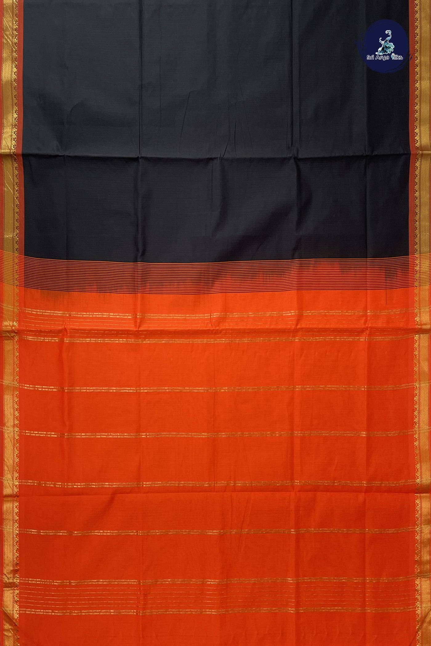 Black Kanchi Semi Silk Cotton Saree With Plain Pattern