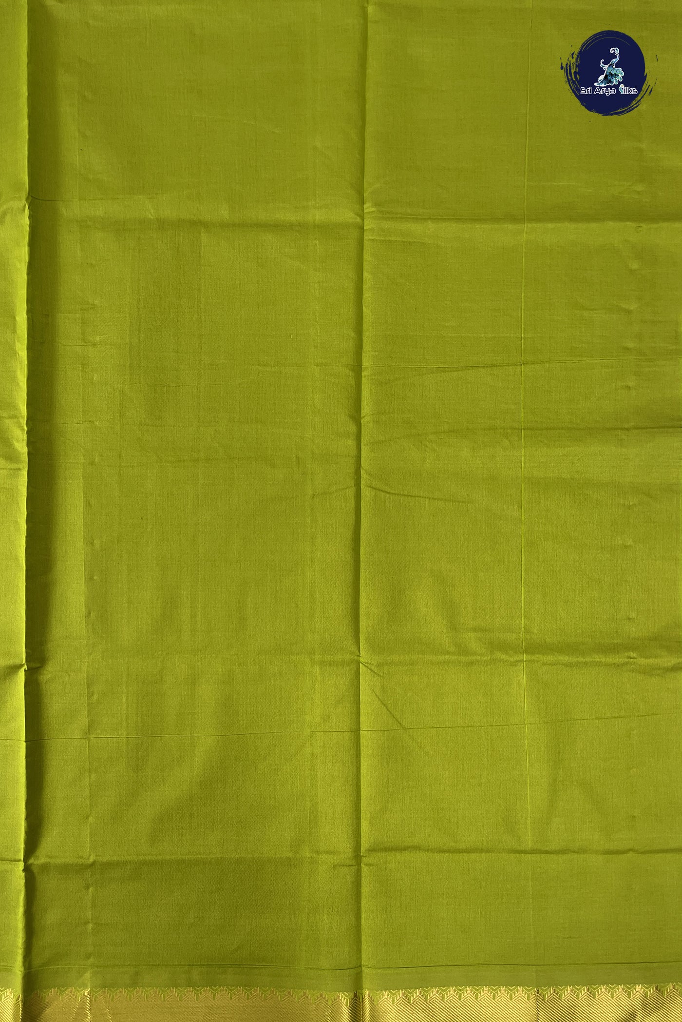 Dual Tone Maroon Kanchi Semi Silk Cotton Saree With Plain Pattern