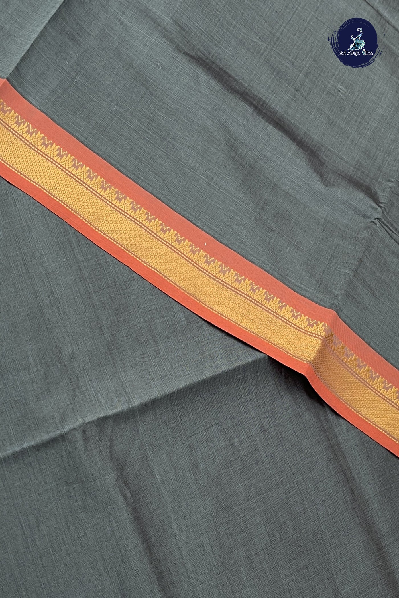Grey Kanchi Semi Silk Cotton Saree With Plain Pattern