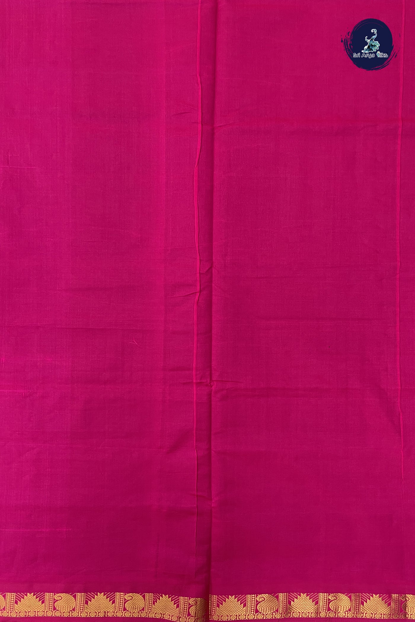 Dark Green Kanchi Semi Silk Cotton Saree With Plain Pattern