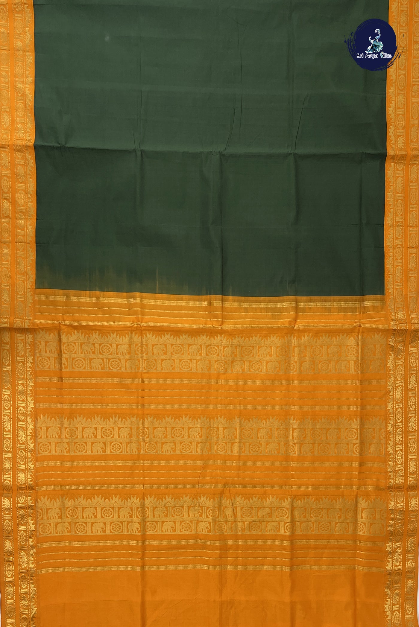 Dark Green Kanchi Semi Silk Cotton Saree With Plain Pattern