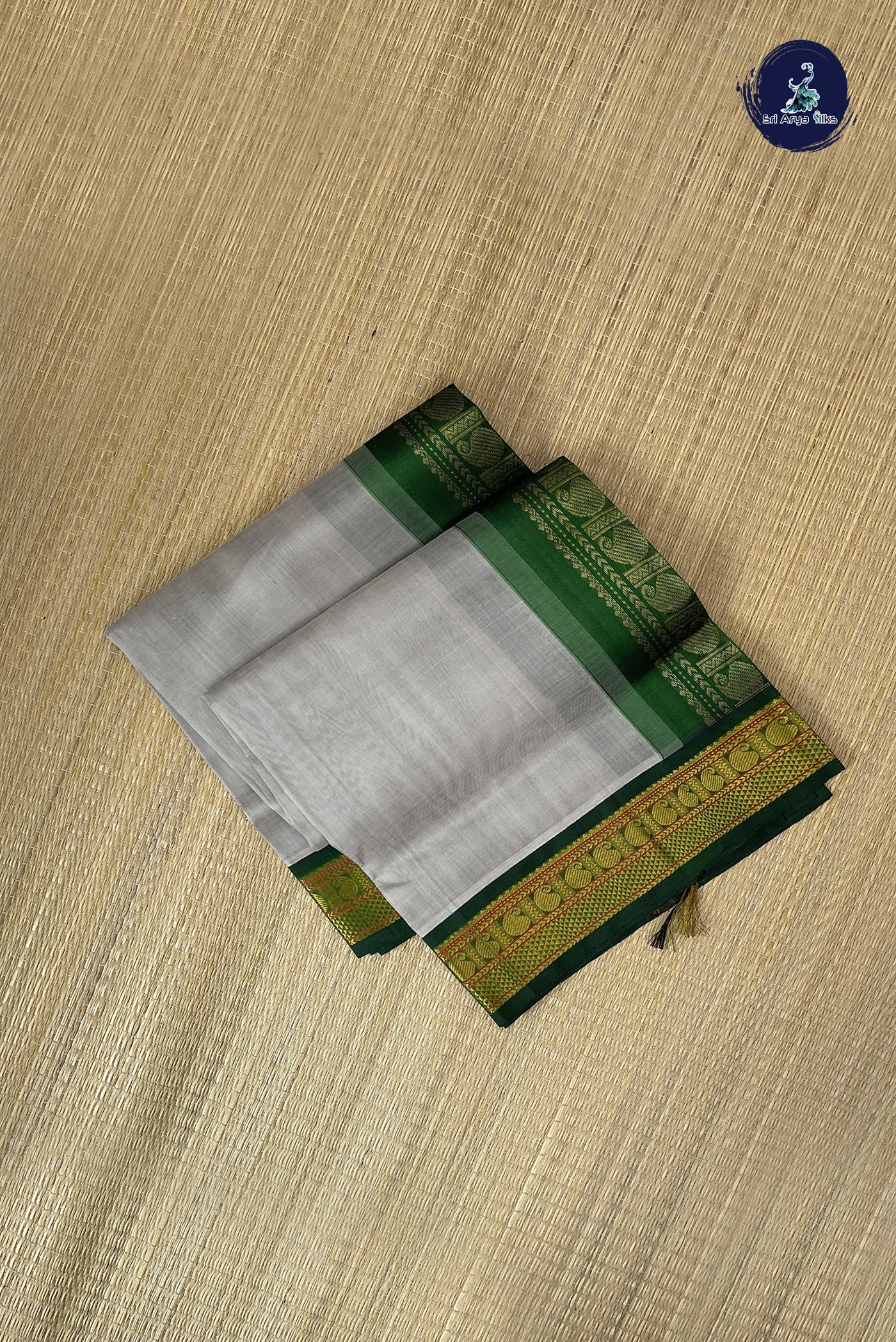 Grey Korvai Silk Cotton Saree With Plain Pattern