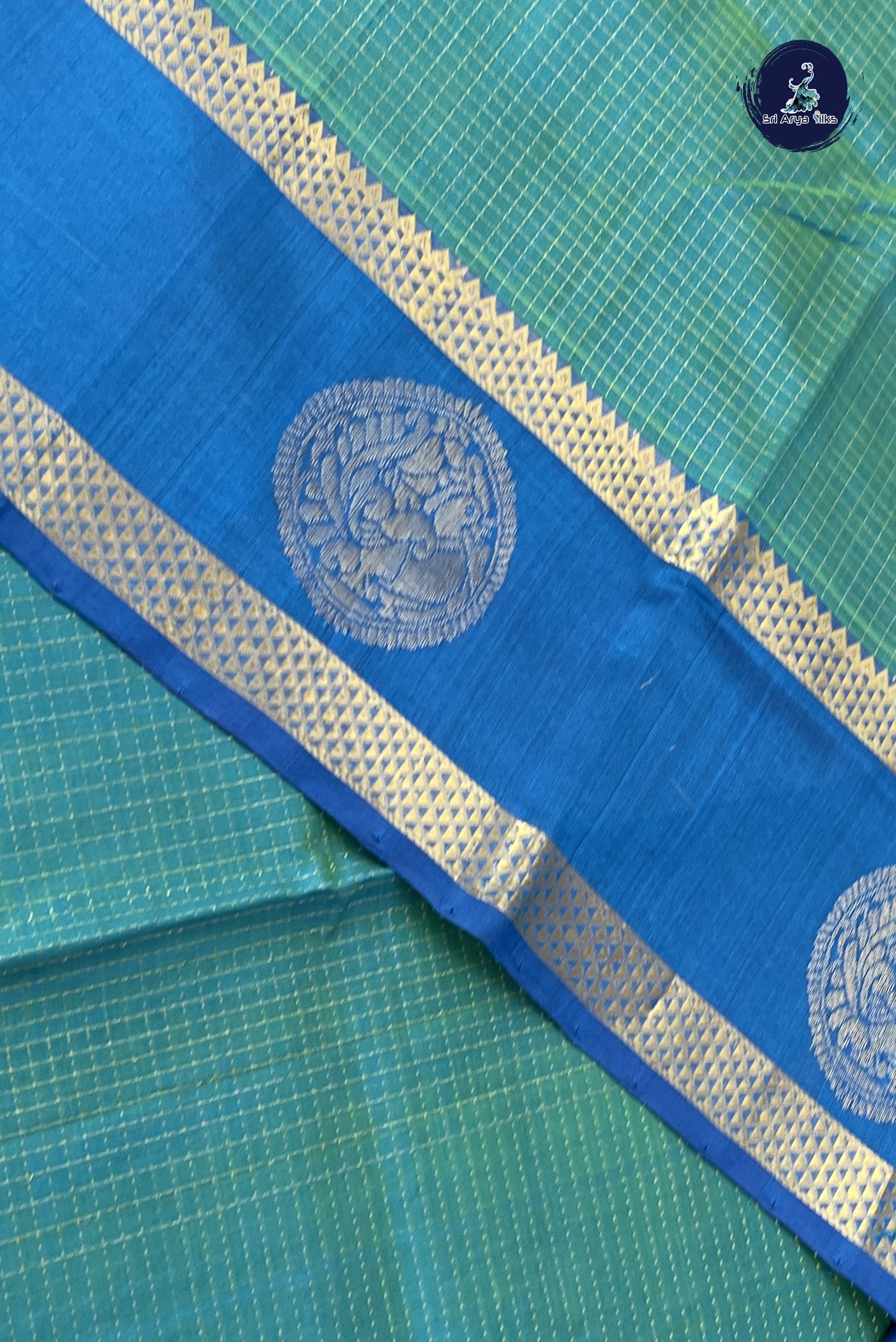 Teal Checked Saree With Zari Checked Pattern