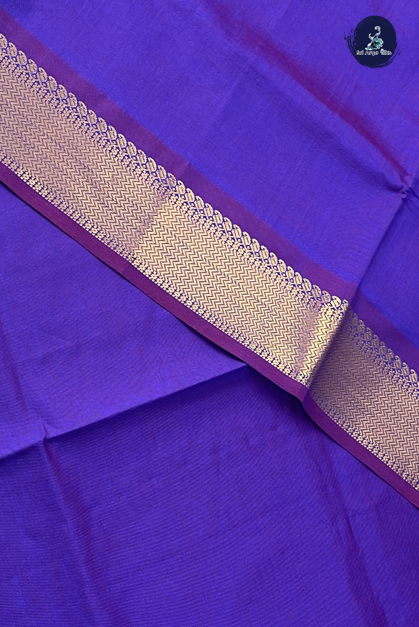 Violet Kanchi Semi Silk Cotton Saree With Plain Pattern