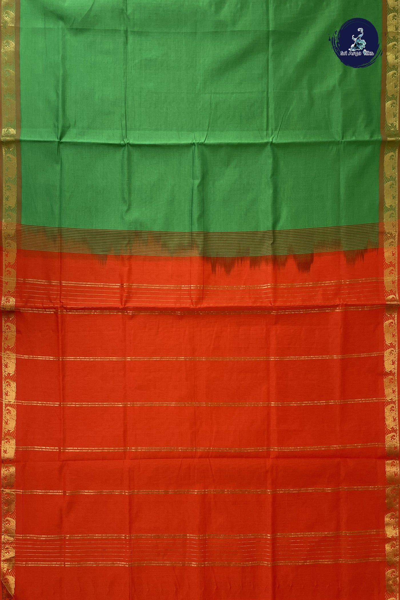 Parrot Green Kanchi Semi Silk Cotton Saree With Plain Pattern