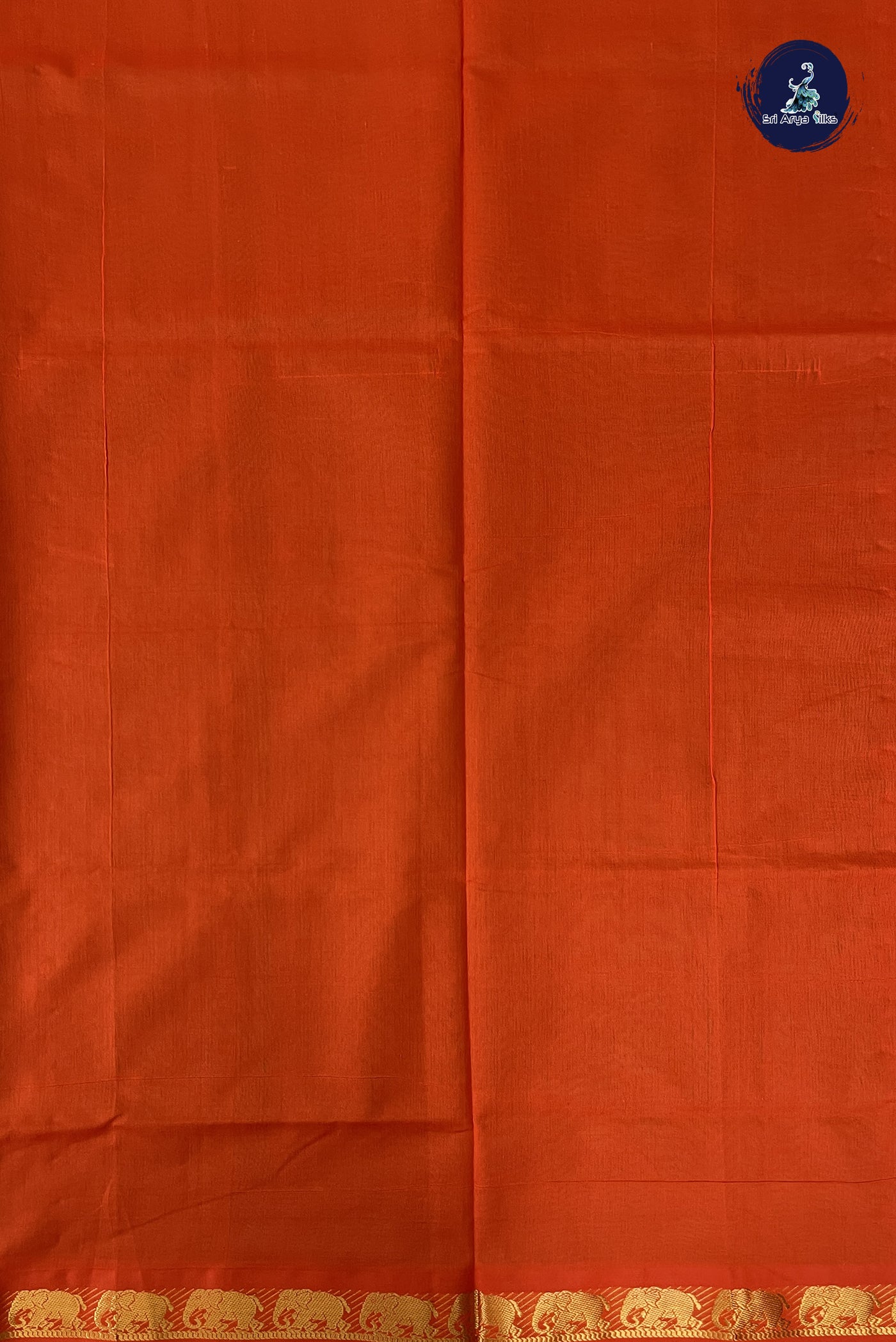 Parrot Green Kanchi Semi Silk Cotton Saree With Plain Pattern