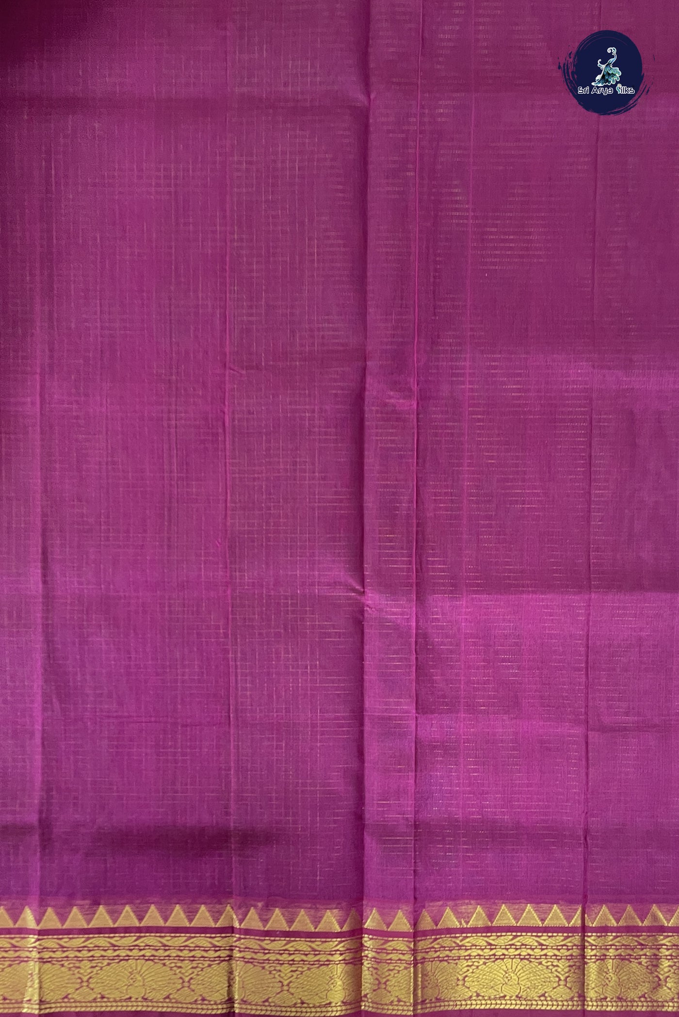 Bottle Green Checked Saree With Zari Checked Pattern