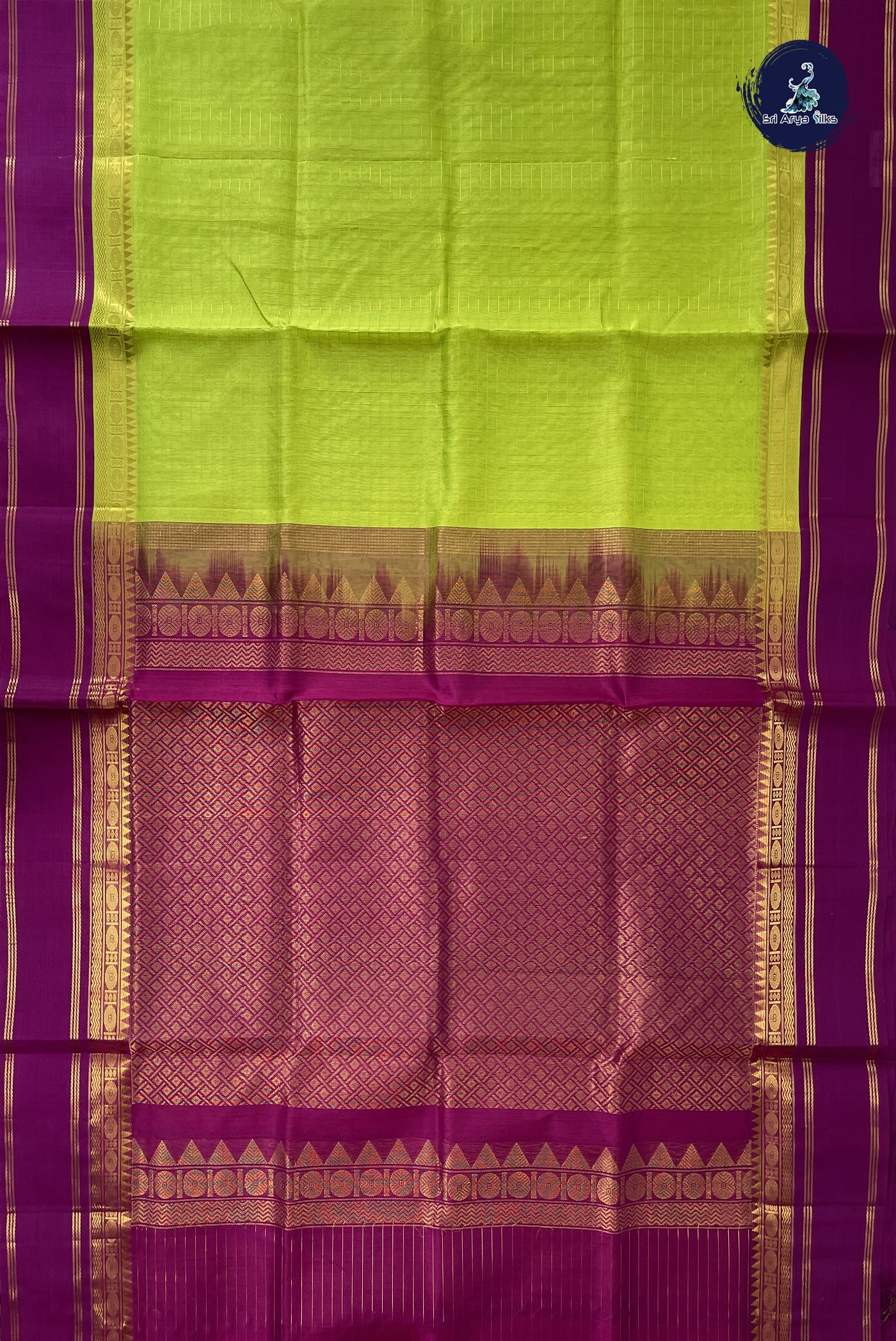 Flurocent Green Checked Saree With Zari Checked Pattern