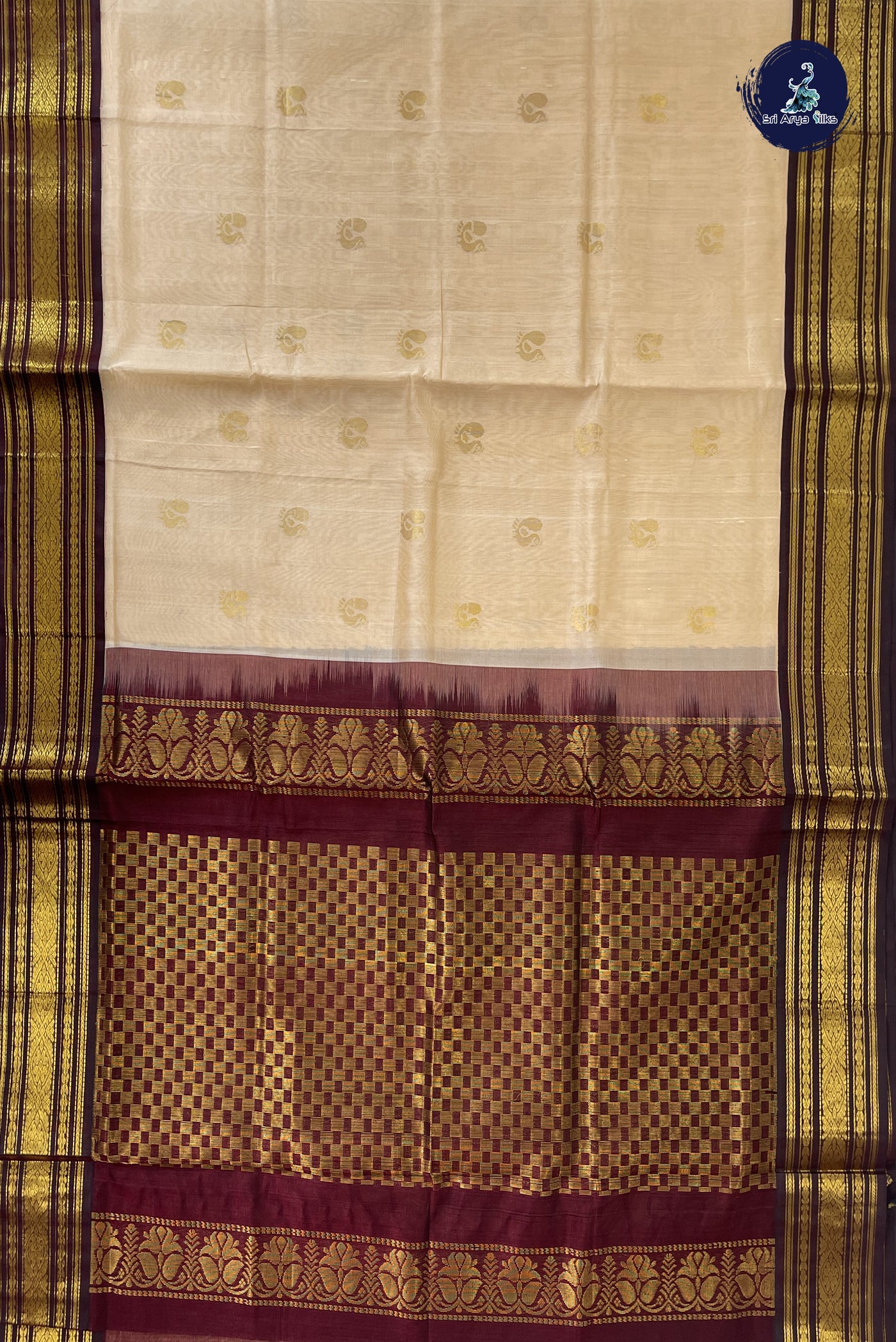 Cream Korvai Silk Cotton Saree With Zari Buttas Pattern