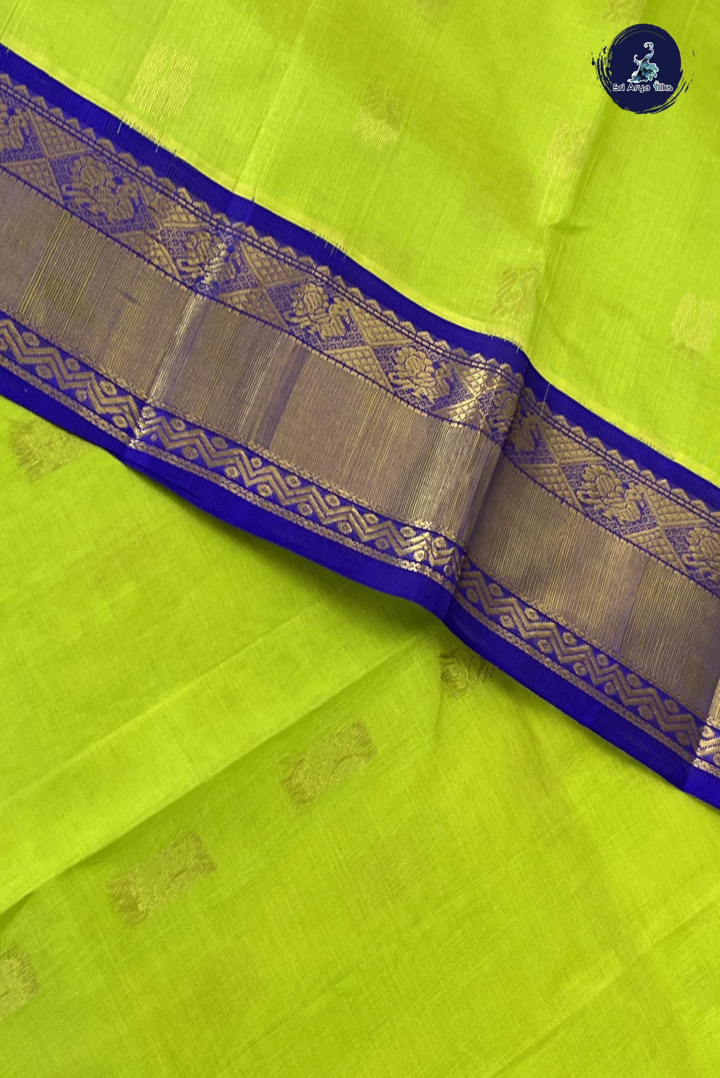 Flurocent Green Korvai Silk Cotton Saree With Zari Buttas Pattern