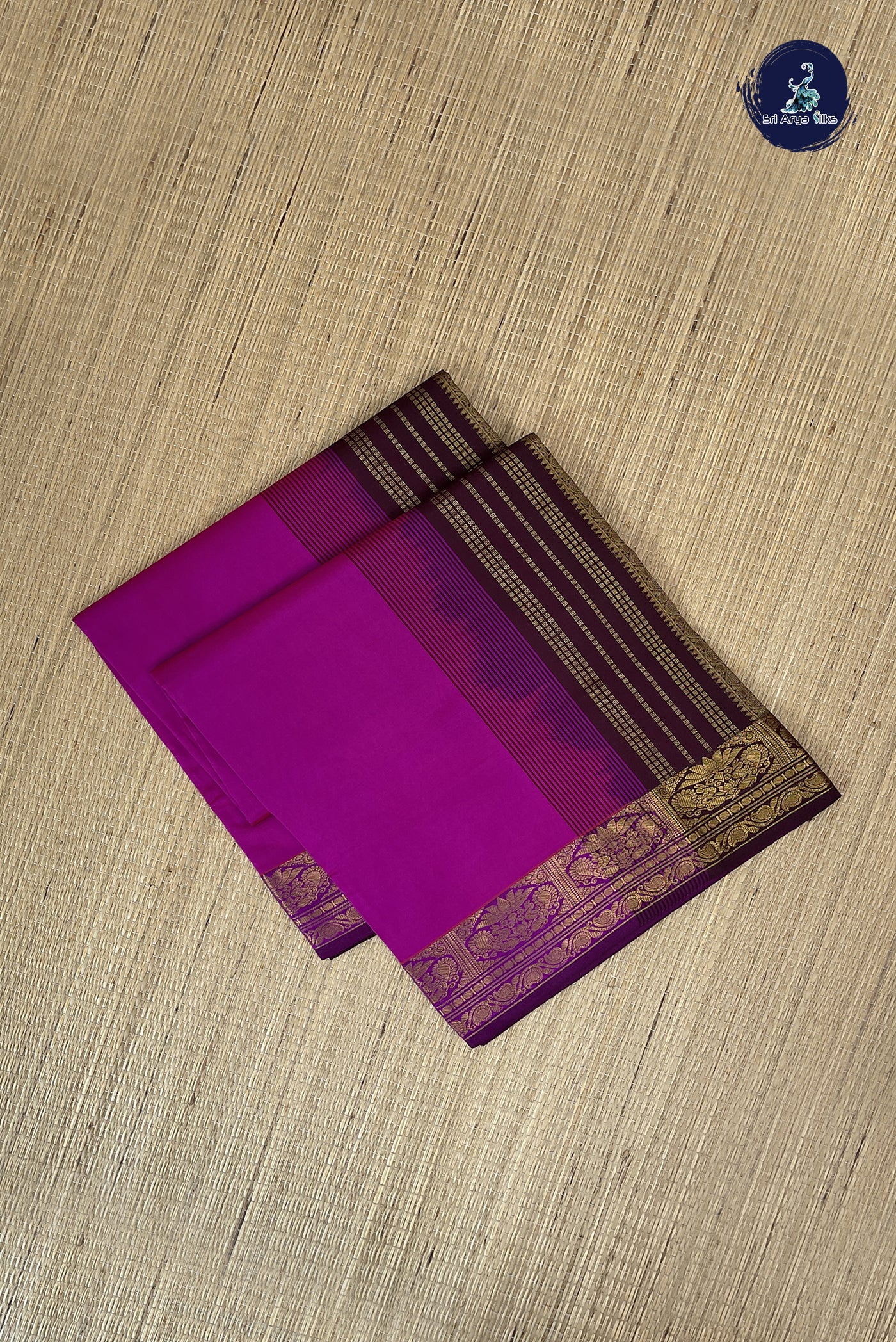 Magenta Kanchi Semi Silk Cotton Saree With Plain Pattern