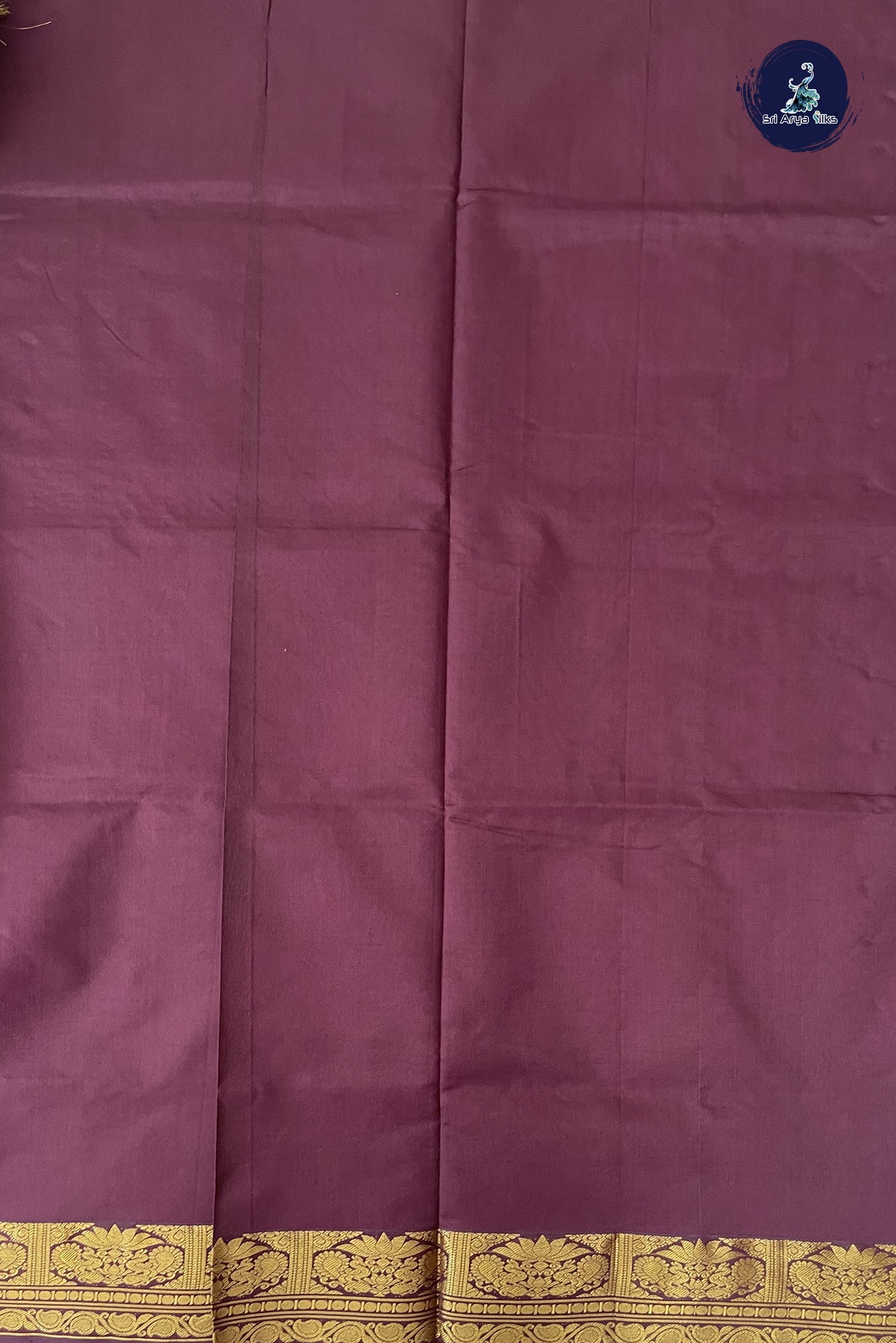 Magenta Kanchi Semi Silk Cotton Saree With Plain Pattern