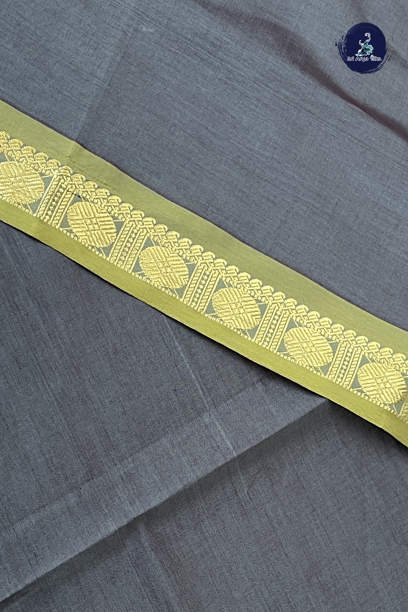 Grey Kanchi Semi Silk Cotton Saree With Plain Pattern